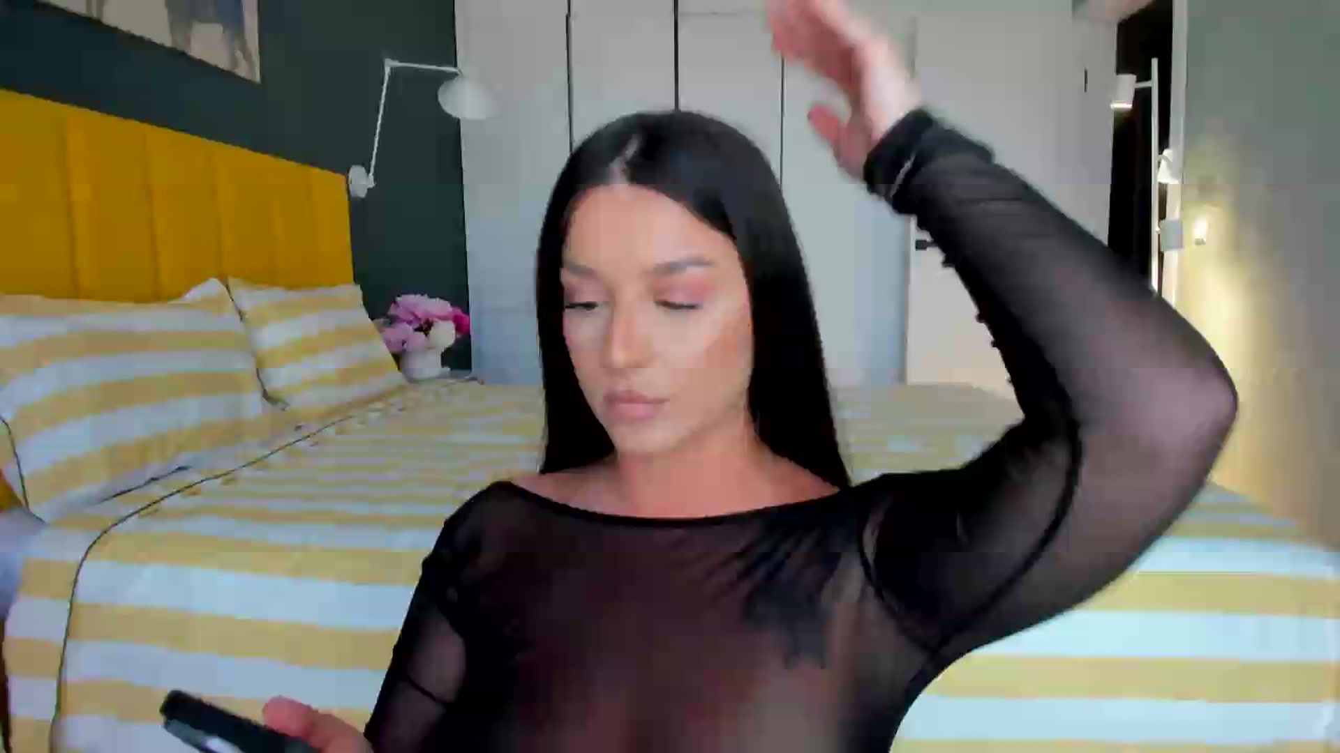 Gallery image thumbnail from Eve___'s myfreecams stream on, 05/29/2026, 14:09 image 17 of 20