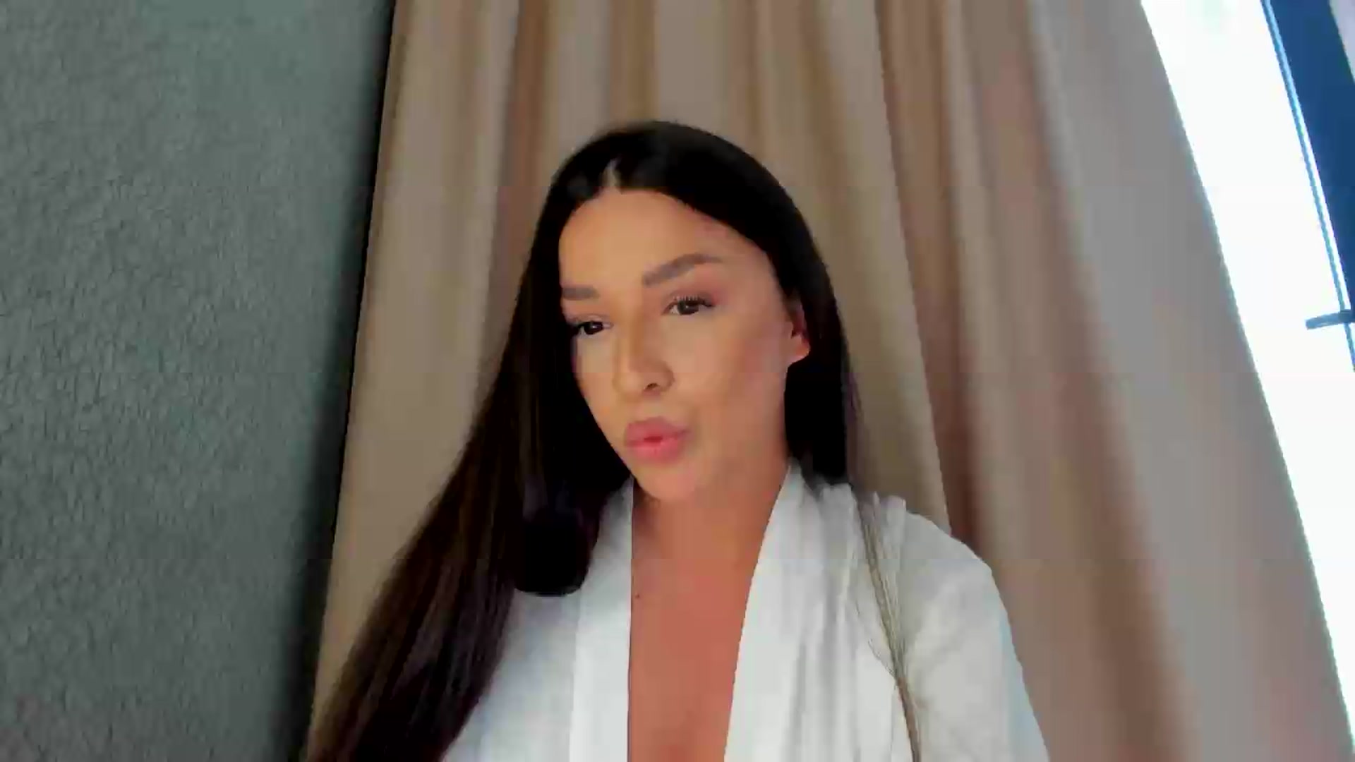 Gallery image thumbnail from Eve___'s myfreecams stream on, 05/31/2026, 15:46 image 13 of 20