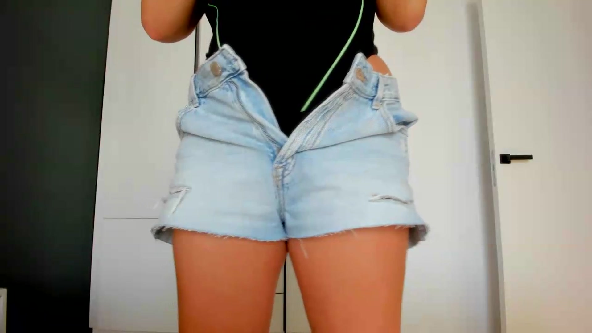 Gallery image thumbnail from Eve___'s myfreecams stream on, 06/03/2026, 13:43 image 7 of 20