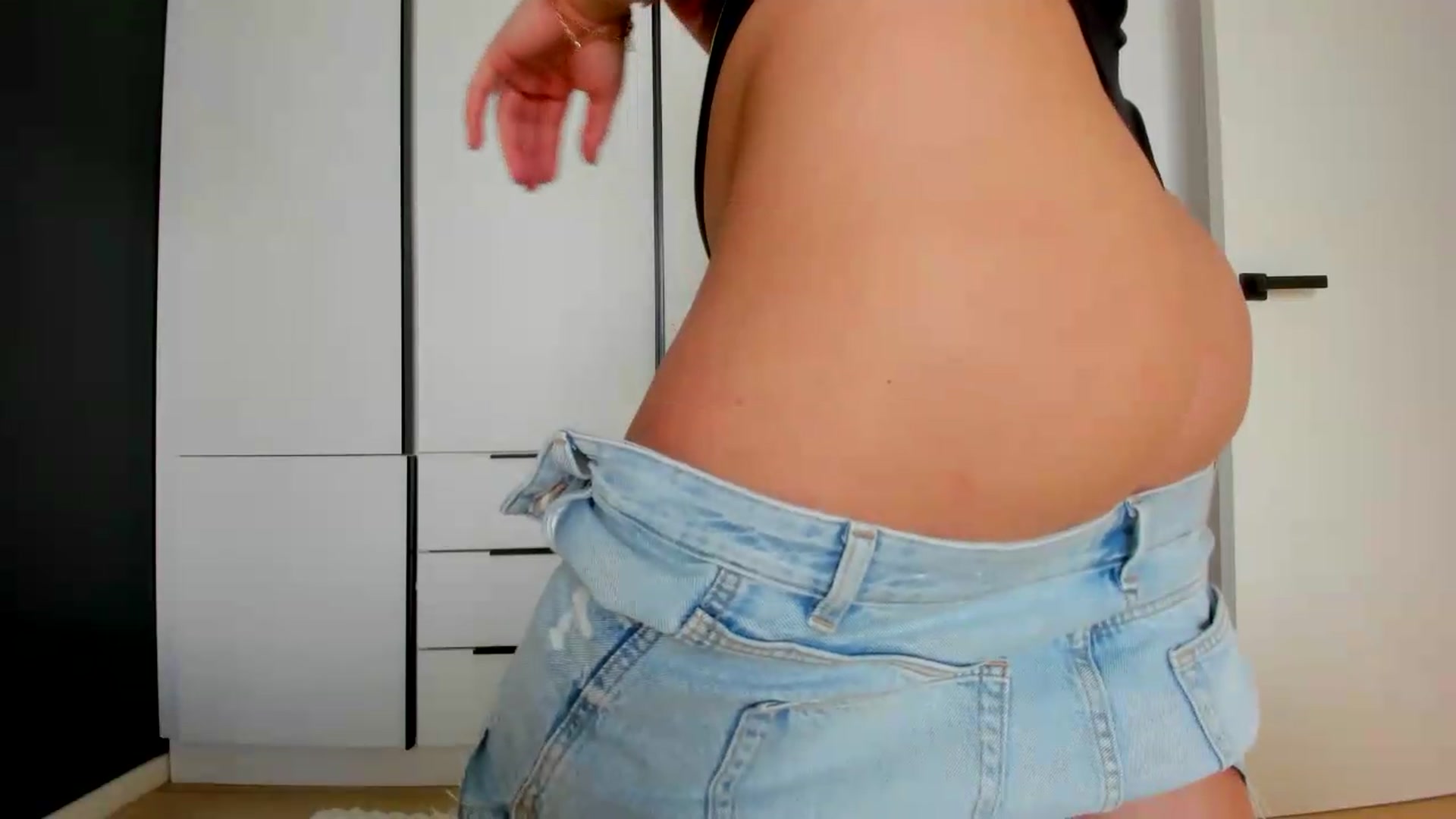 Gallery image thumbnail from Eve___'s myfreecams stream on, 06/03/2026, 15:00 image 8 of 20