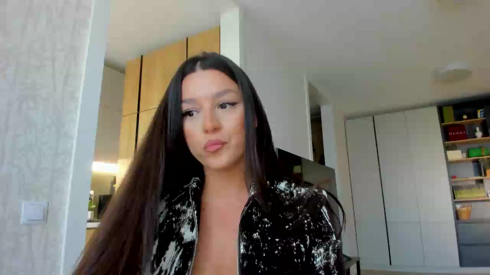 Gallery image thumbnail from Eve___'s myfreecams stream on, 06/23/2026, 13:52 image 2 of 20