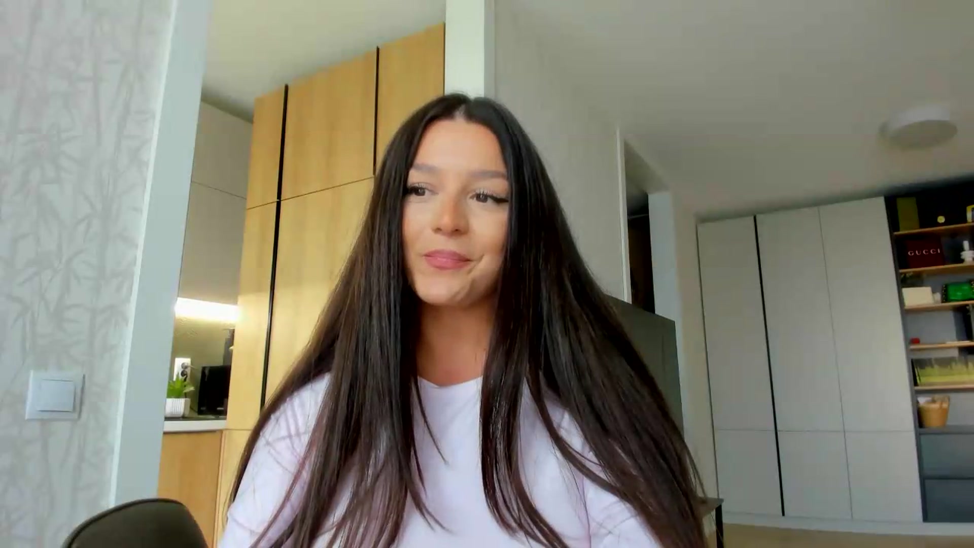 Gallery image thumbnail from Eve___'s myfreecams stream on, 06/23/2026, 14:38 image 2 of 20