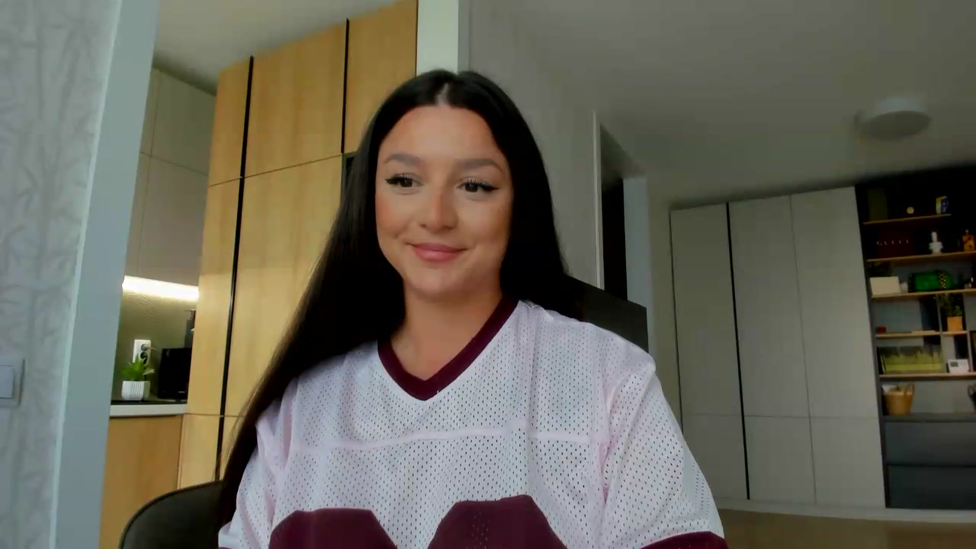 Gallery image thumbnail from Eve___'s myfreecams stream on, 06/23/2026, 14:38 image 18 of 20