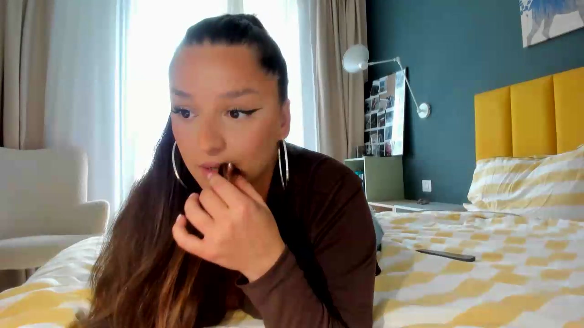 Gallery image thumbnail from Eve___'s myfreecams stream on, 06/29/2026, 15:58 image 19 of 20