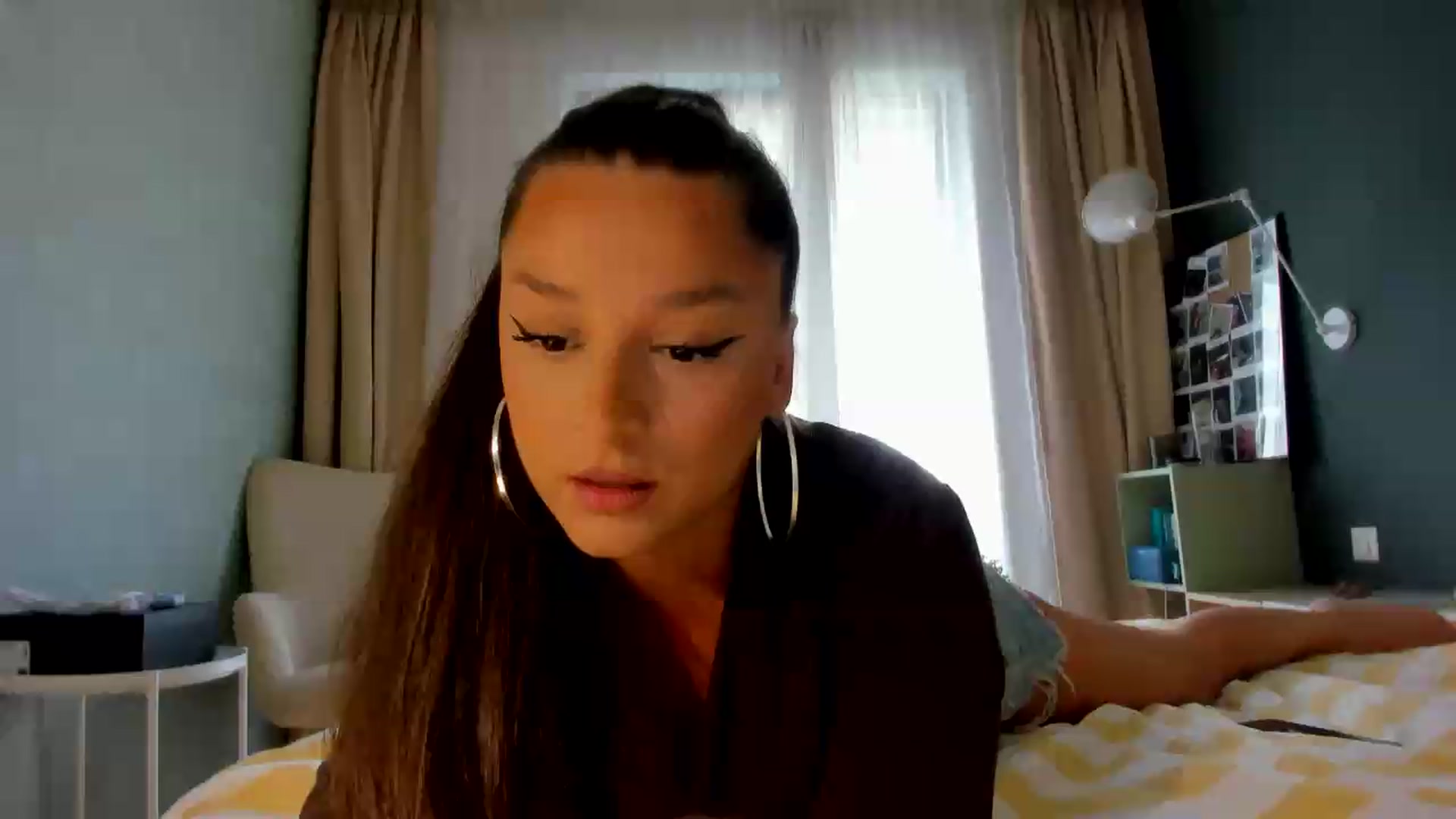 Gallery image thumbnail from Eve___'s myfreecams stream on, 06/29/2026, 15:58 image 16 of 20