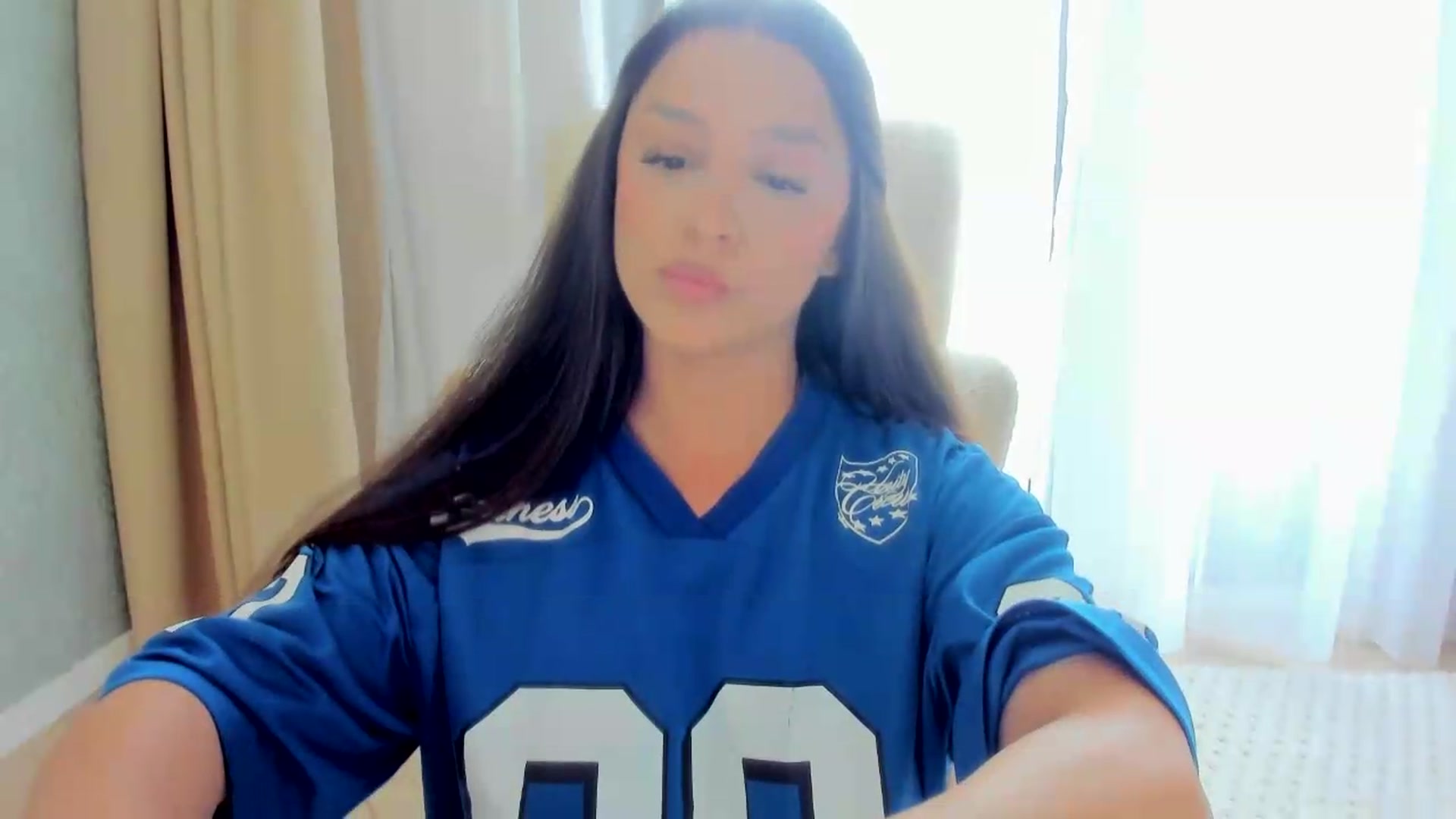 Gallery image thumbnail from Eve___'s myfreecams stream on, 07/09/2026, 14:22 image 13 of 20