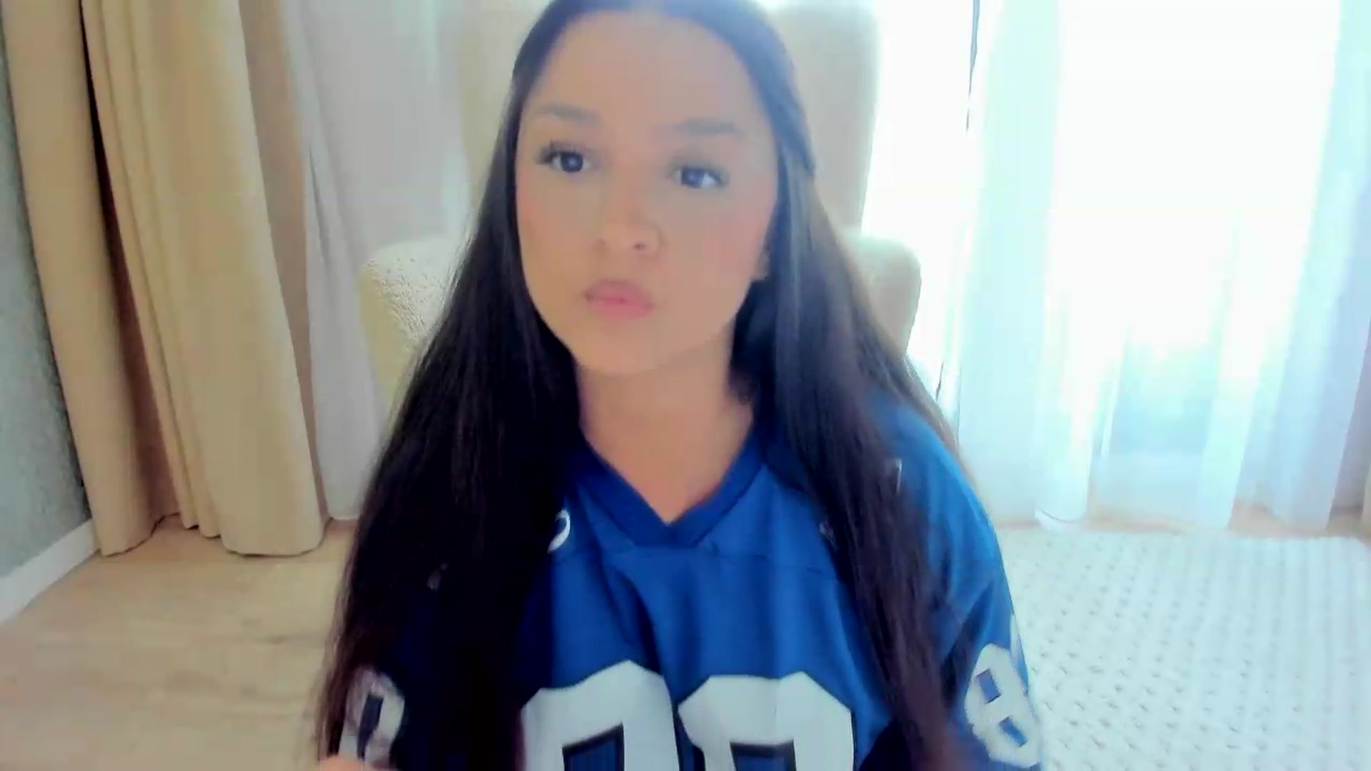 Gallery image thumbnail from Eve___'s myfreecams stream on, 07/09/2026, 14:22 image 15 of 20