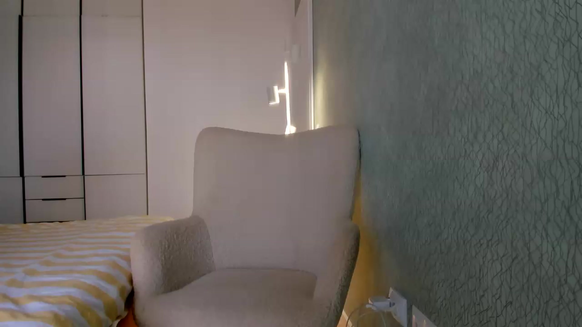 Gallery image thumbnail from Eve___'s myfreecams stream on, 07/23/2026, 14:12 image 9 of 20