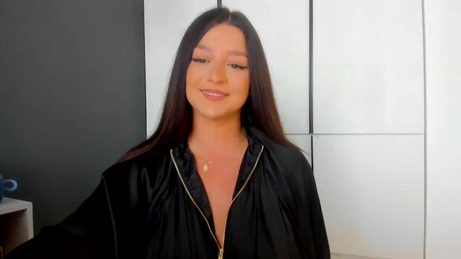 Gallery image thumbnail from Eve___'s myfreecams stream on, 08/03/2026, 13:03 image 6 of 20