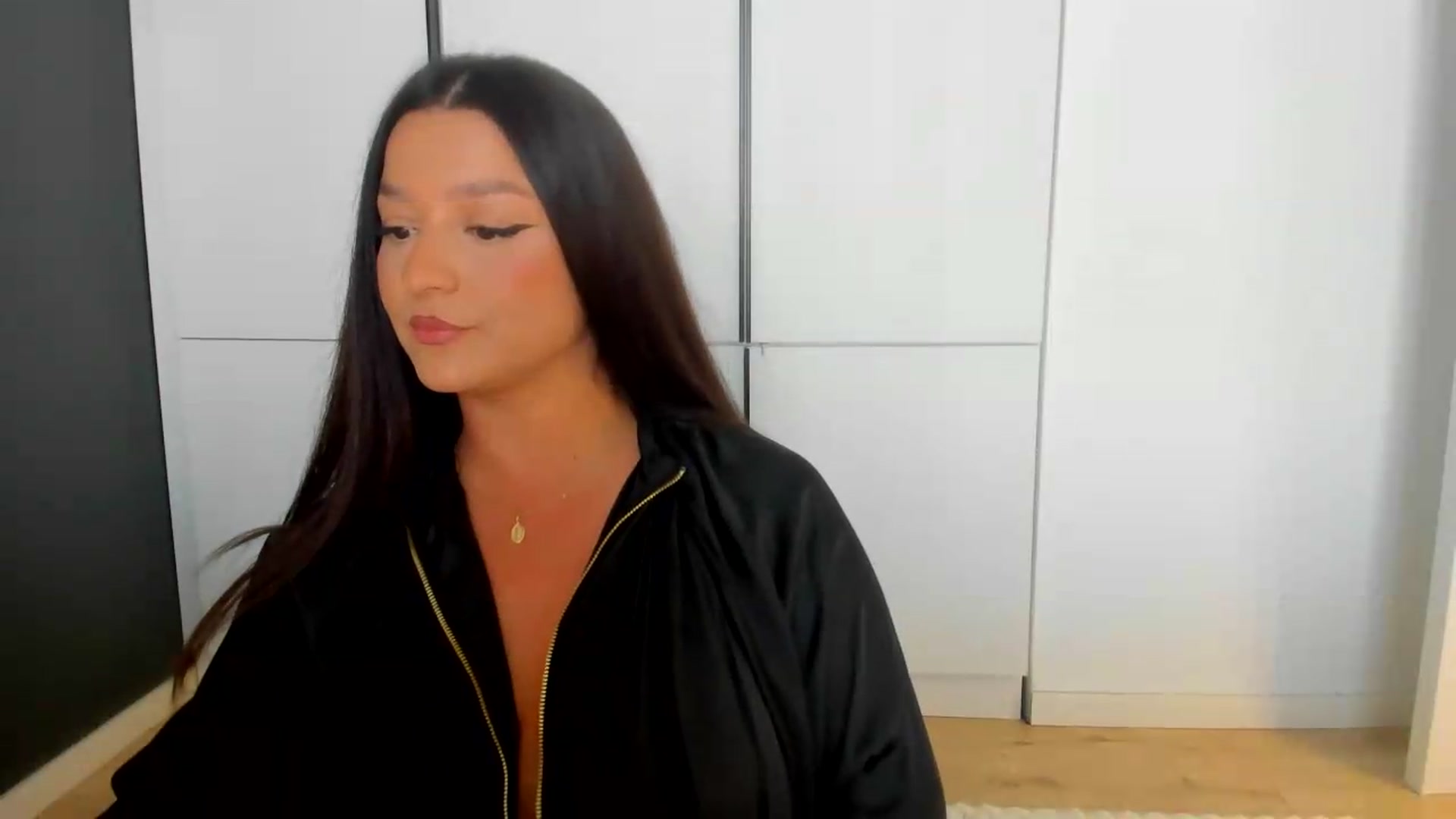 Gallery image thumbnail from Eve___'s myfreecams stream on, 08/03/2026, 13:59 image 10 of 20