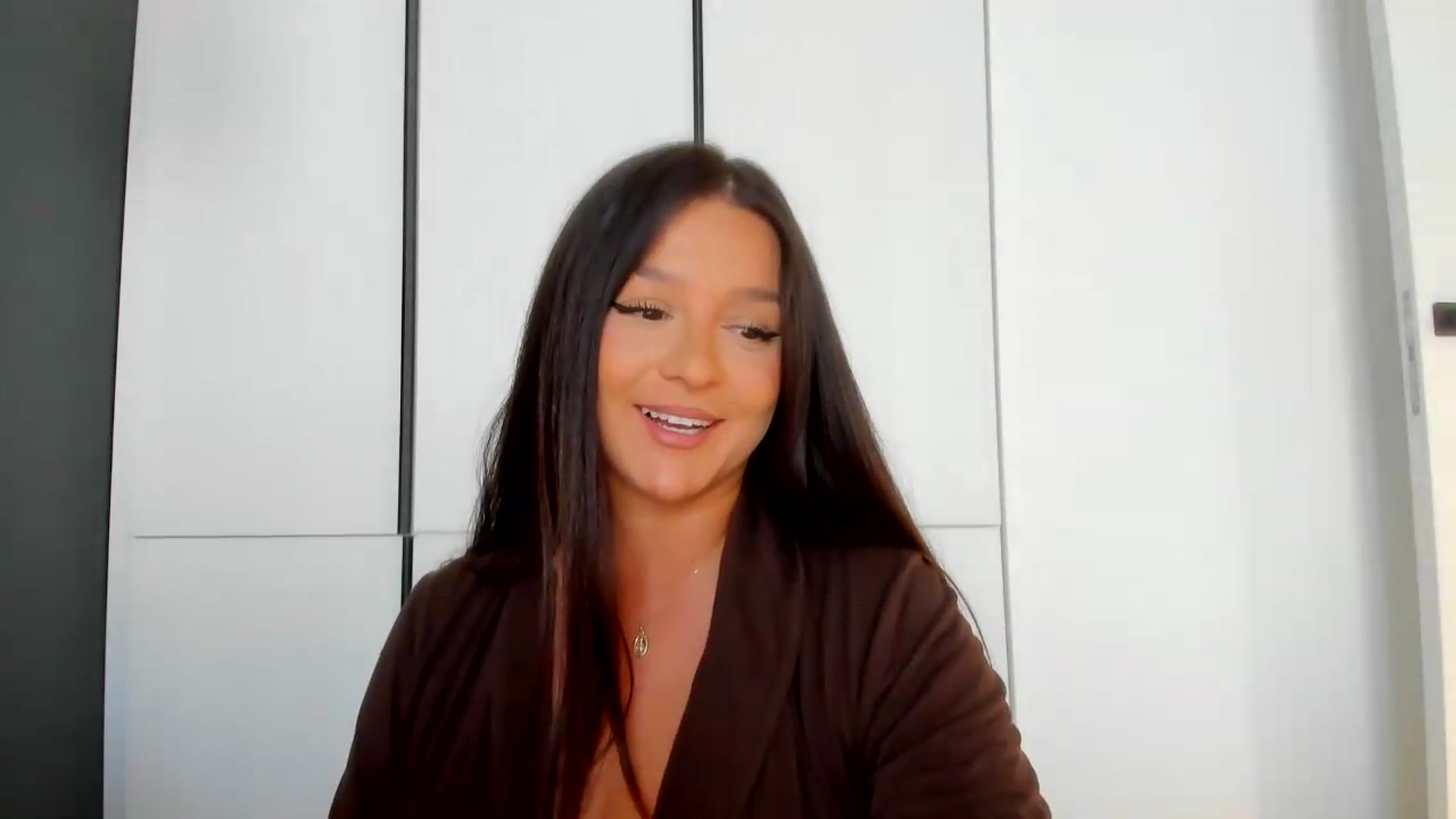 Gallery image thumbnail from Eve___'s myfreecams stream on, 08/04/2026, 15:29 image 13 of 20