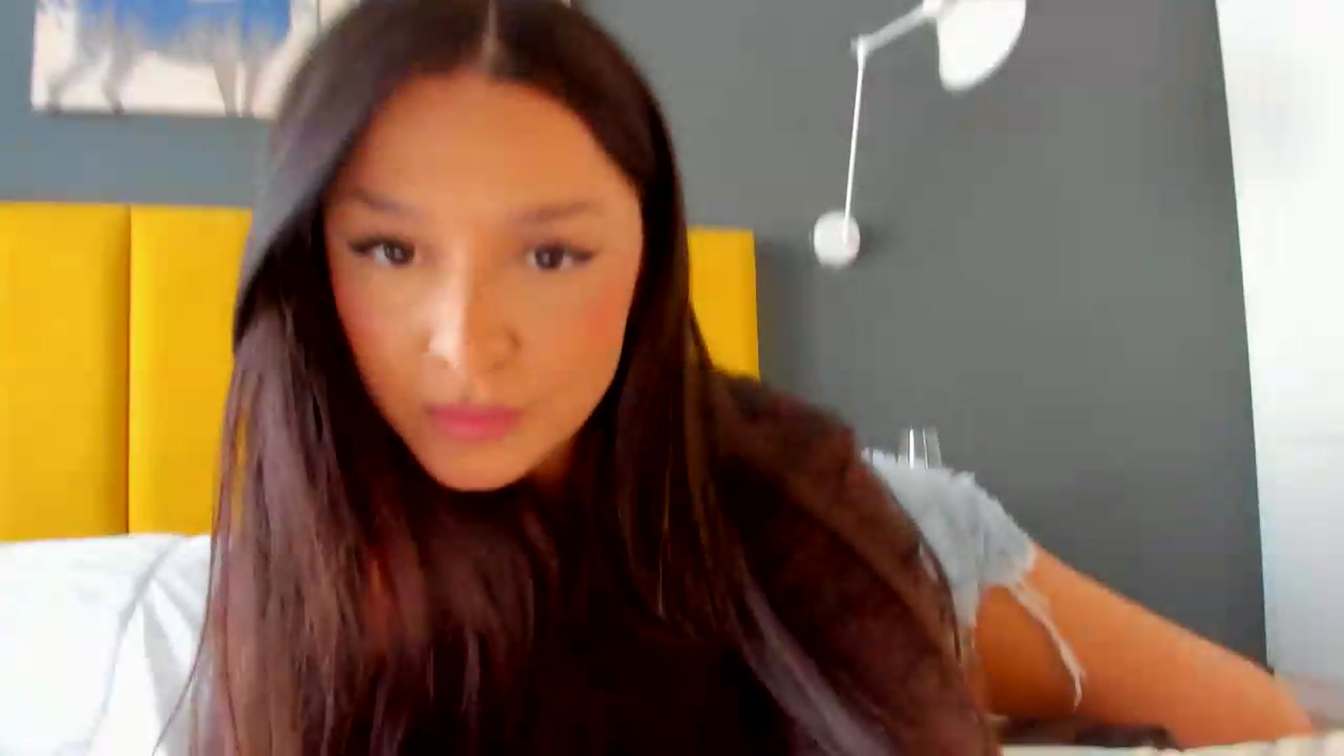 Gallery image thumbnail from Eve___'s myfreecams stream on, 08/04/2026, 15:29 image 11 of 20