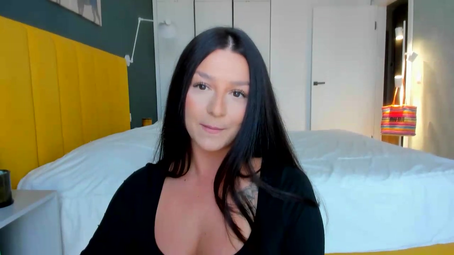 Gallery image thumbnail from Eve___'s myfreecams stream on, 08/05/2026, 14:27 image 8 of 20