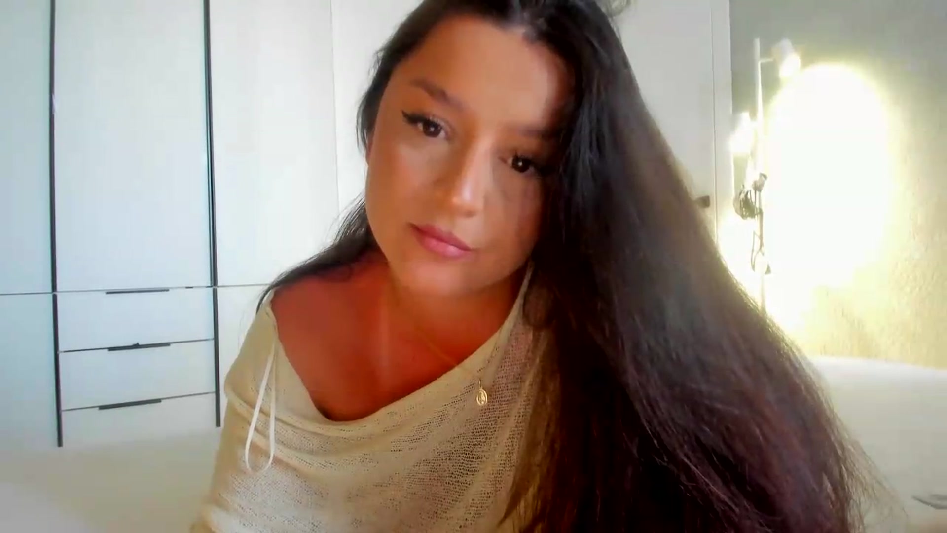 Gallery image thumbnail from Eve___'s myfreecams stream on, 08/13/2026, 13:48 image 2 of 20