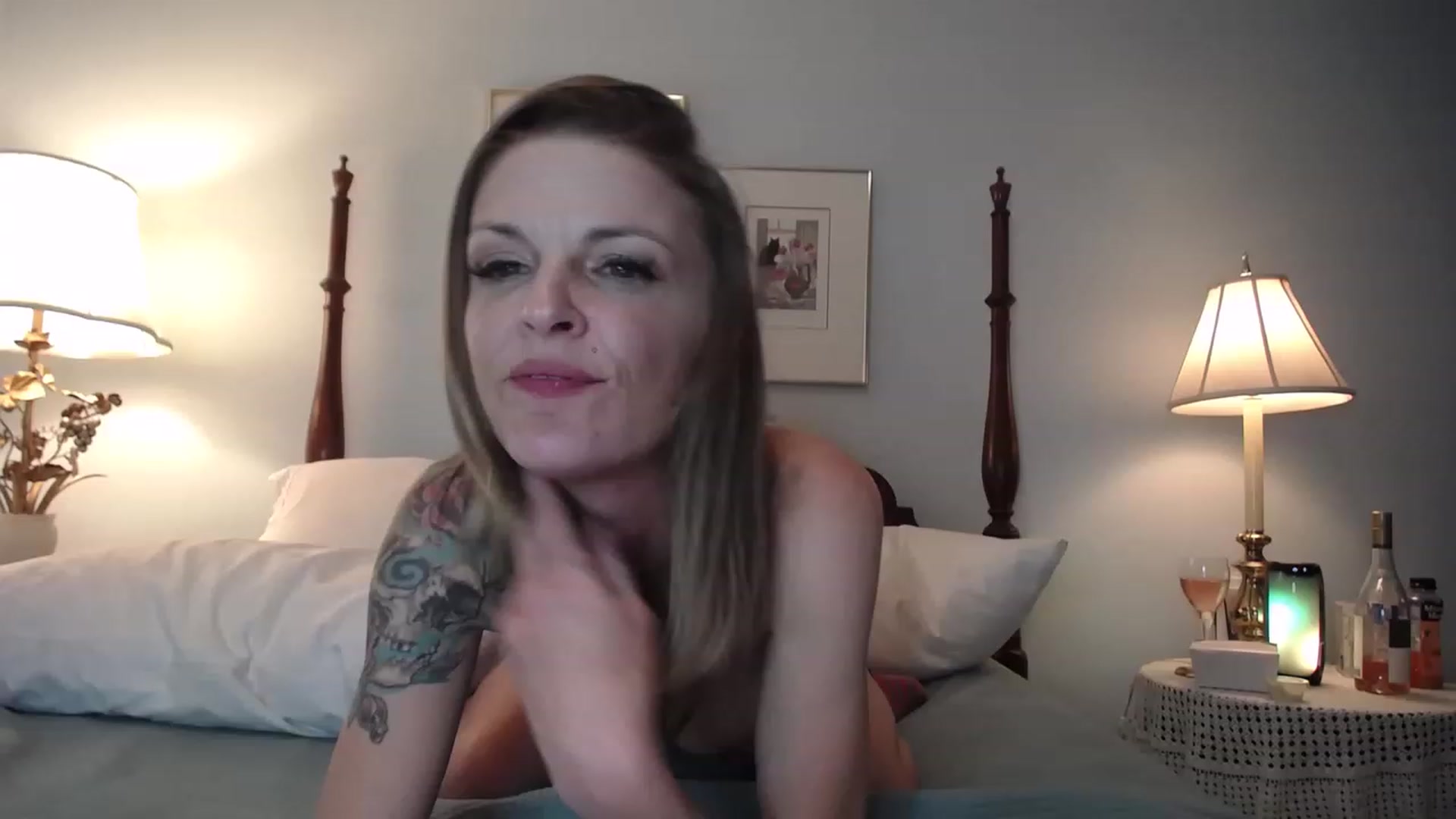 Gallery image thumbnail from EveeMinx's myfreecams stream on, 06/20/2023, 06:22 image 18 of 20