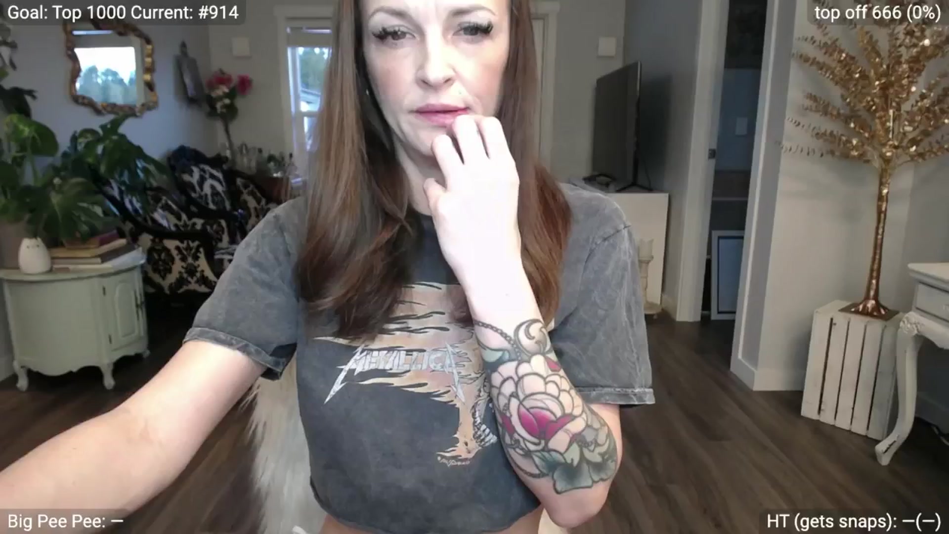 Gallery image thumbnail from EveeMinx's myfreecams stream on, 02/17/2024, 02:15 image 1 of 20
