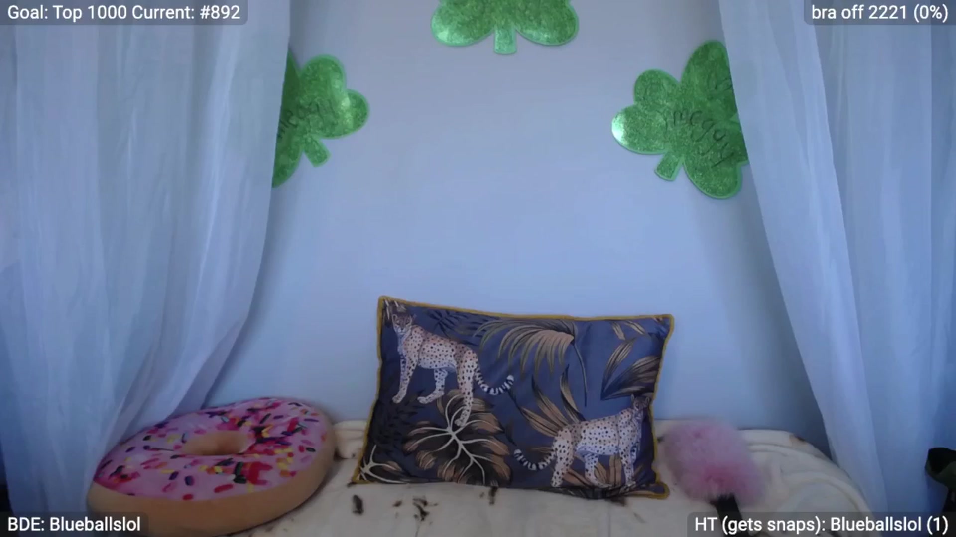 Gallery image thumbnail from EveeMinx's myfreecams stream on, 03/13/2024, 24:46 image 18 of 20