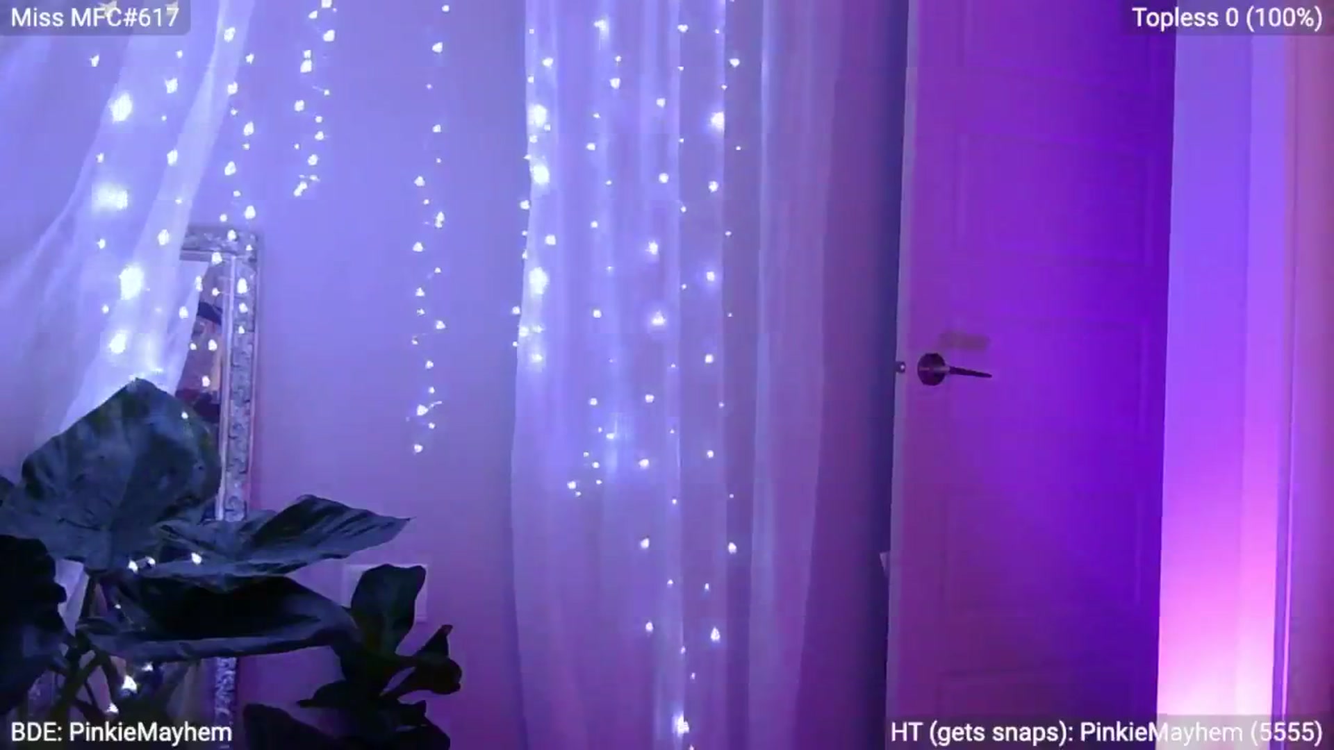 Gallery image thumbnail from EveeMinx's myfreecams stream on, 05/16/2024, 08:29 image 13 of 20