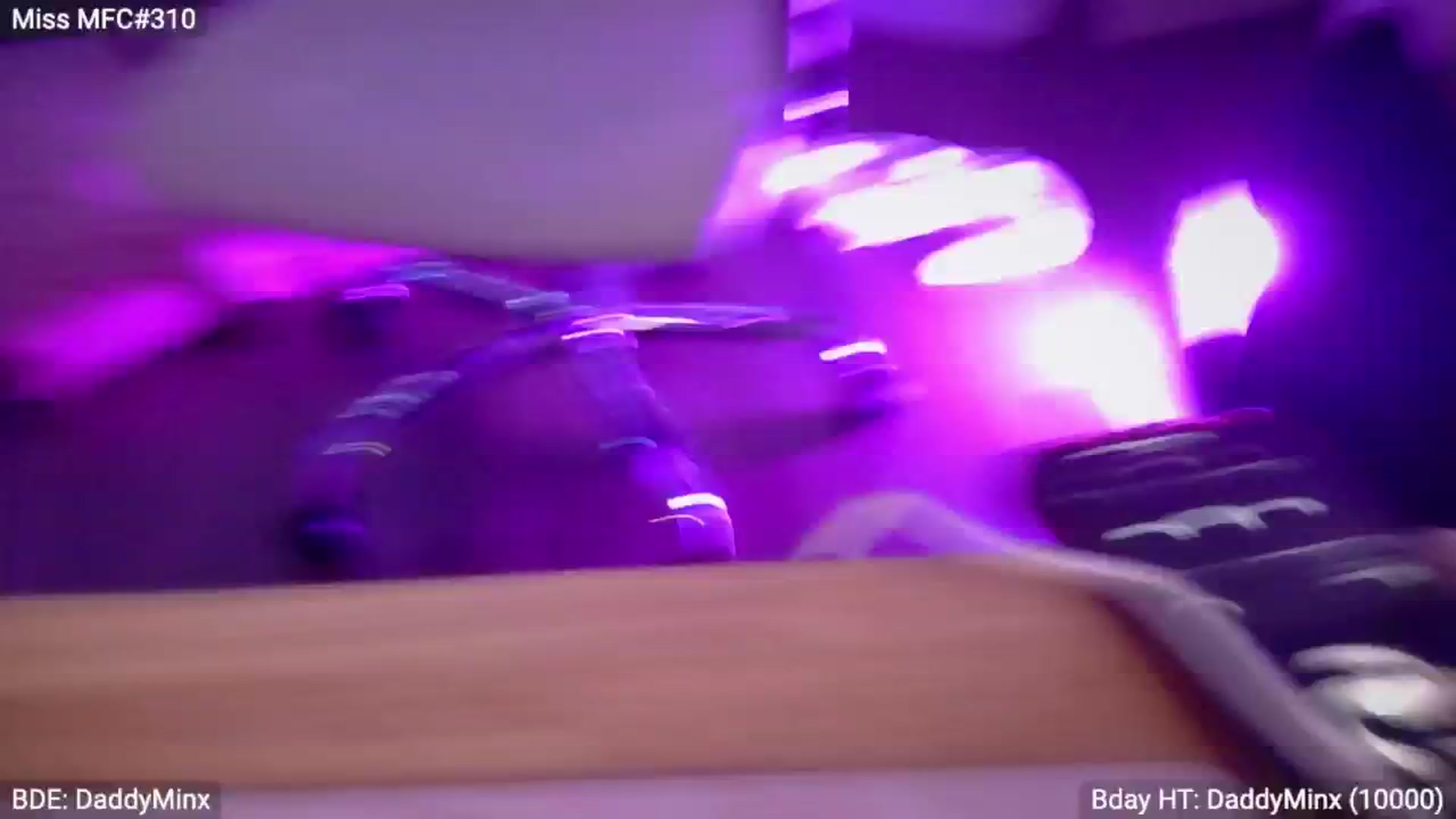 Gallery image thumbnail from EveeMinx's myfreecams stream on, 06/06/2024, 12:03 image 9 of 20
