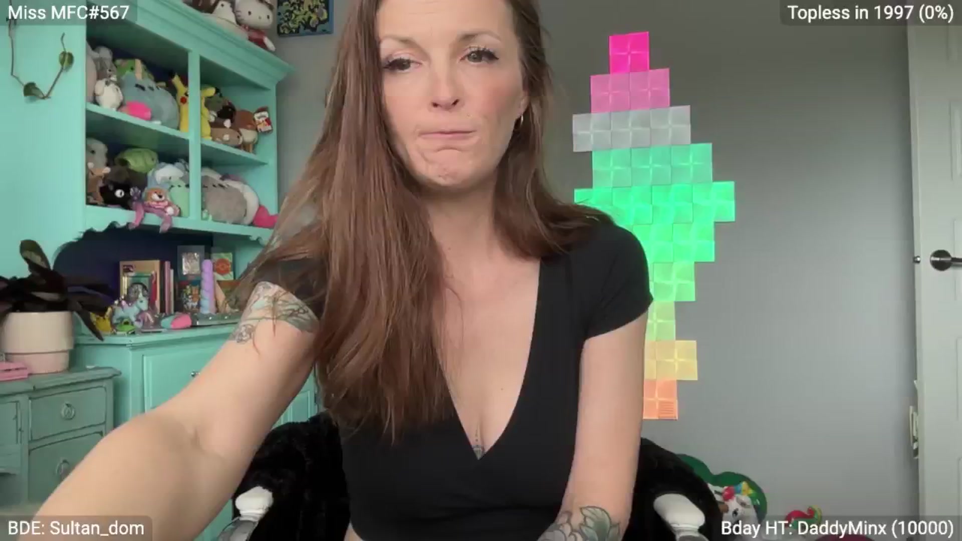 Gallery image thumbnail from EveeMinx's myfreecams stream on, 06/30/2024, 24:00 image 19 of 20