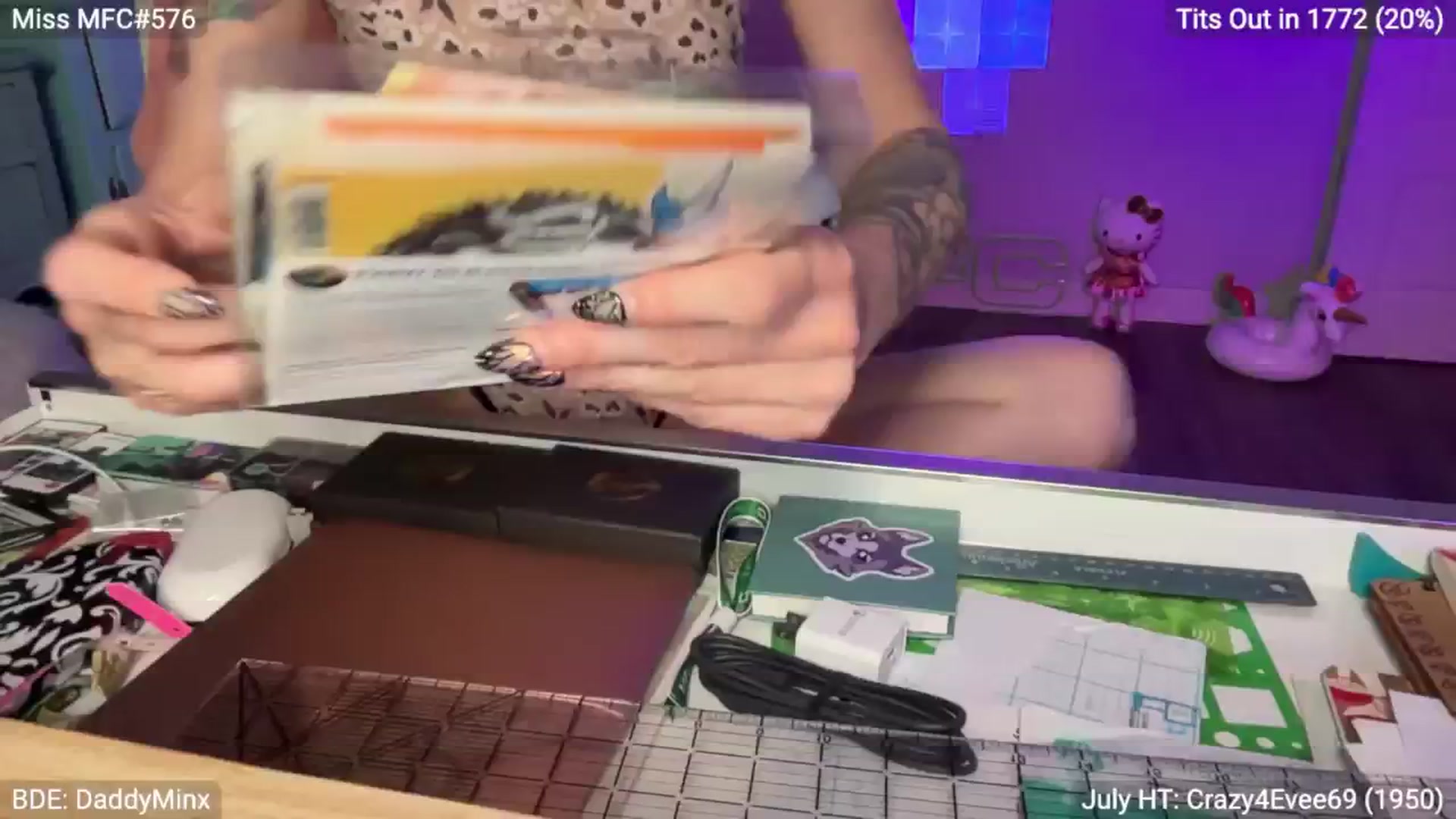 Gallery image thumbnail from EveeMinx's myfreecams stream on, 07/12/2024, 09:07 image 1 of 20