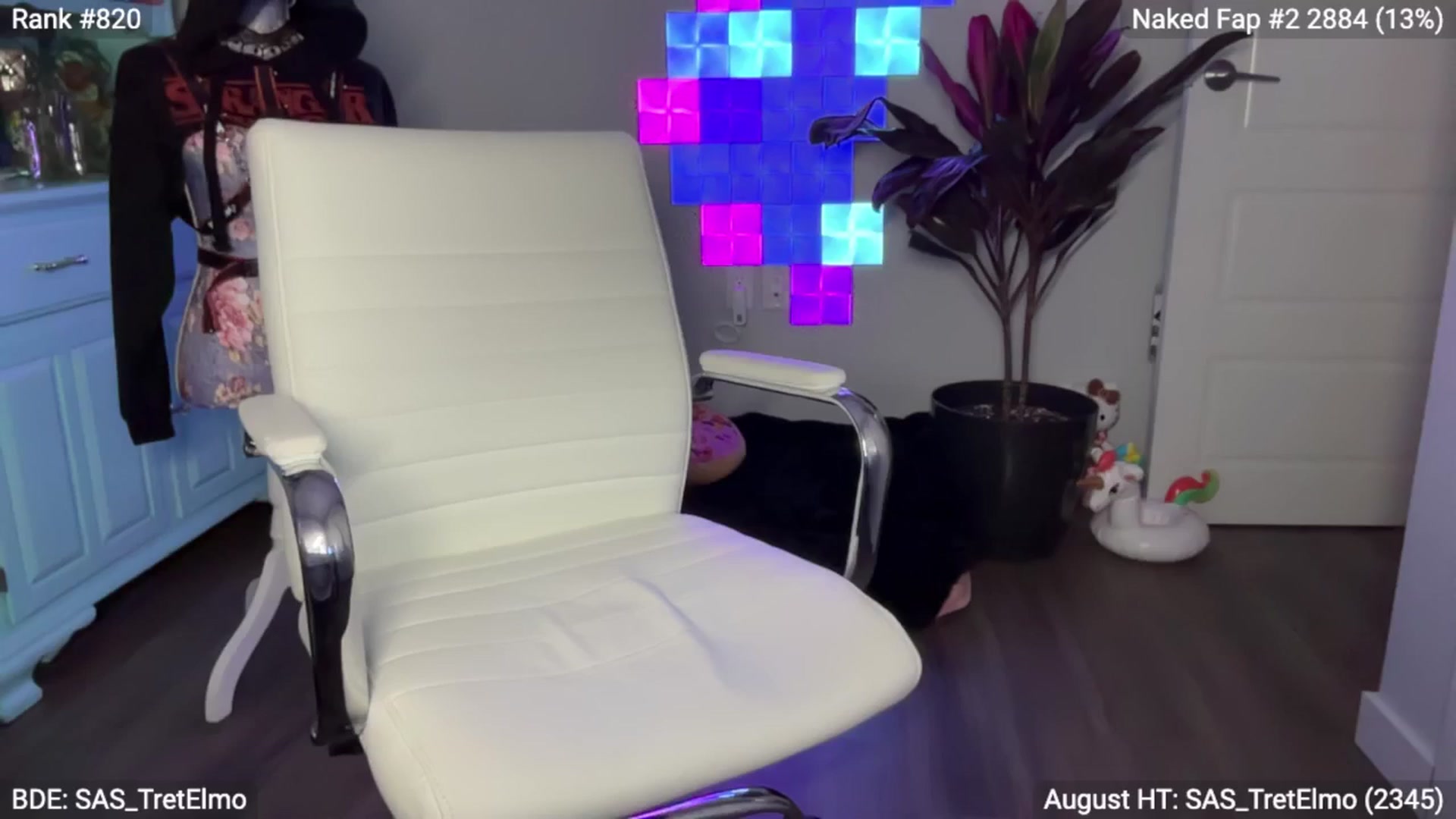 Gallery image thumbnail from EveeMinx's myfreecams stream on, 08/13/2024, 03:39 image 17 of 20
