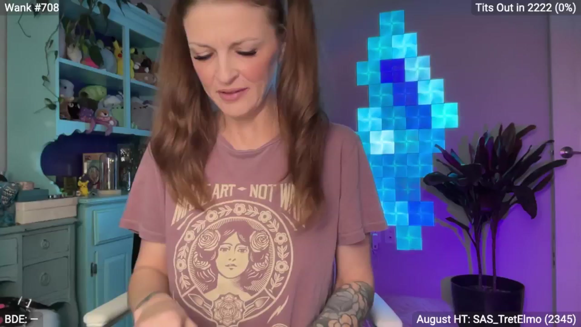 Gallery image thumbnail from EveeMinx's myfreecams stream on, 08/27/2024, 02:50 image 13 of 20