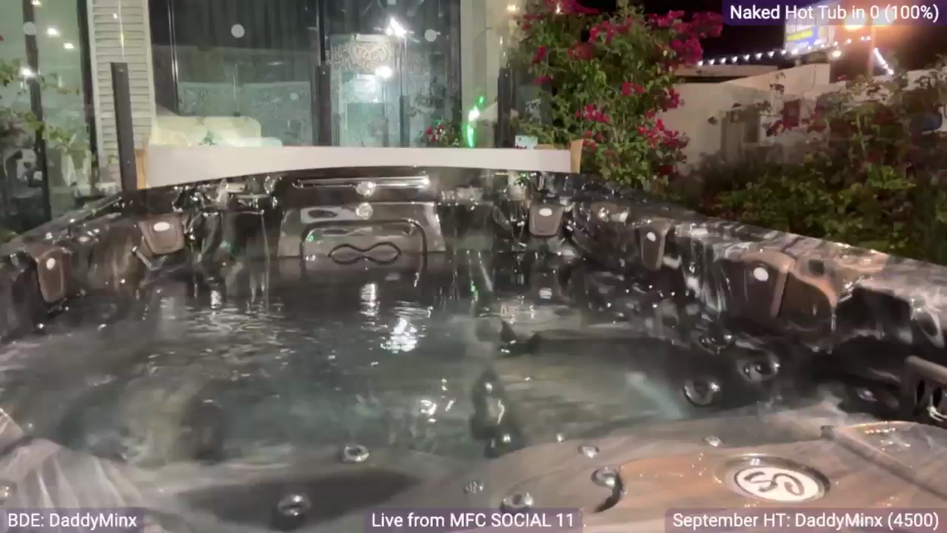 Gallery image thumbnail from EveeMinx's myfreecams stream on, 09/24/2024, 08:40 image 14 of 20