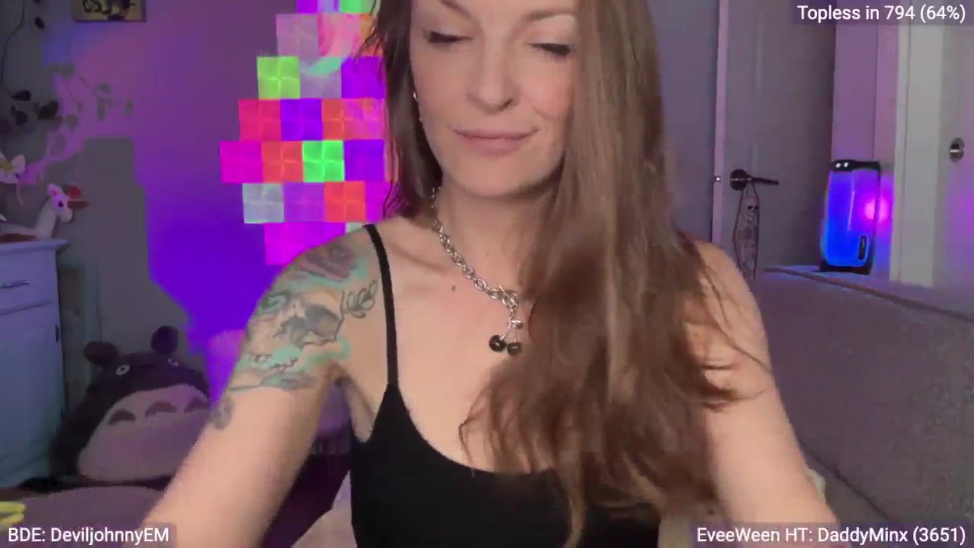 Gallery image thumbnail from EveeMinx's myfreecams stream on, 10/25/2024, 06:24 image 20 of 20