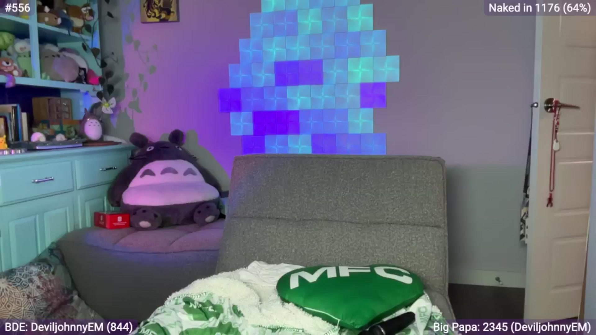 Gallery image thumbnail from EveeMinx's myfreecams stream on, 01/09/2025, 09:45 image 14 of 20