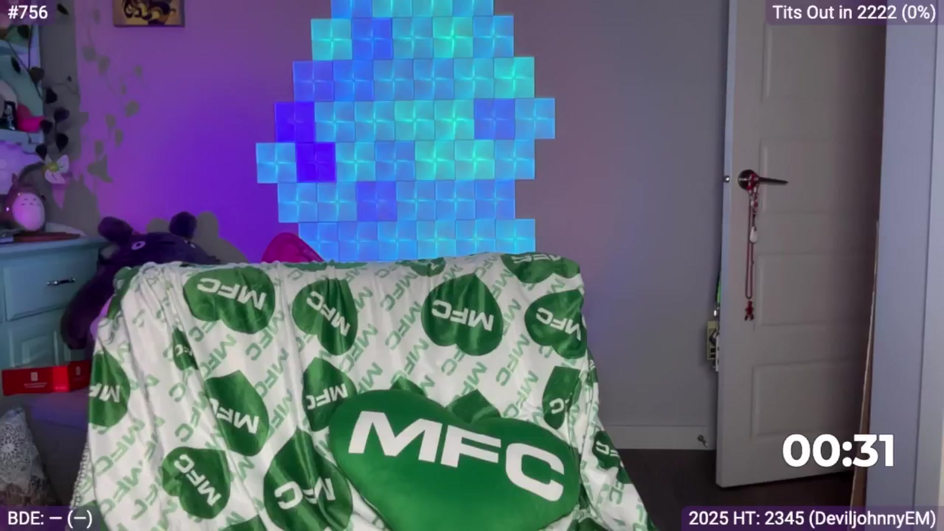 Gallery image thumbnail from EveeMinx's myfreecams stream on, 01/13/2025, 06:45 image 19 of 20