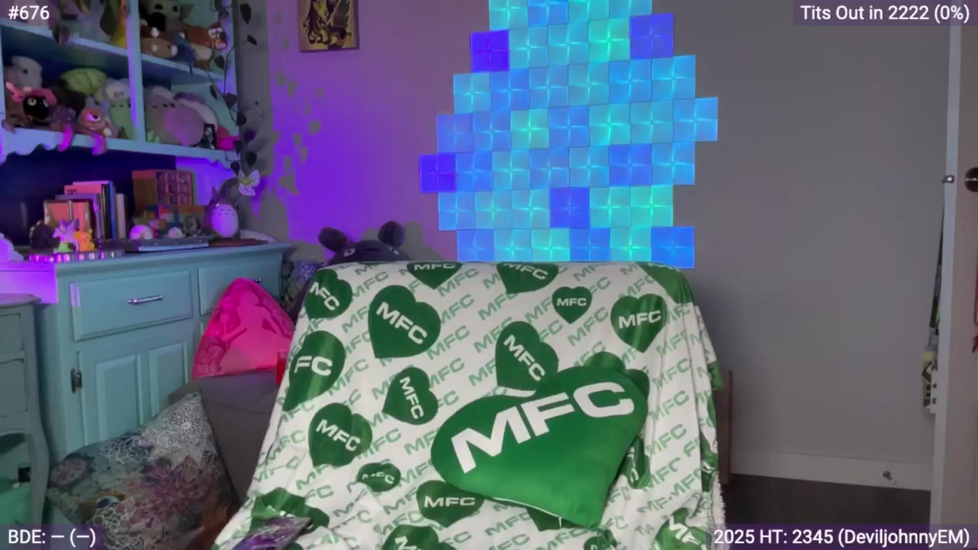 Gallery image thumbnail from EveeMinx's myfreecams stream on, 01/15/2025, 05:44 image 17 of 20