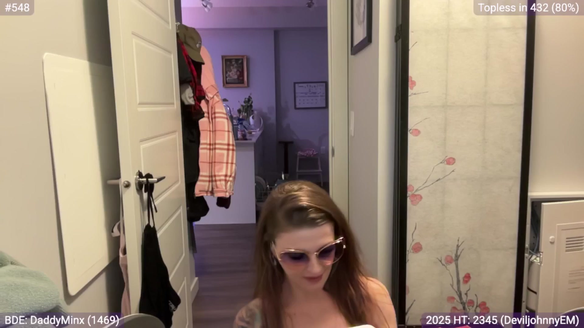 Gallery image thumbnail from EveeMinx's myfreecams stream on, 01/20/2025, 08:30 image 5 of 20
