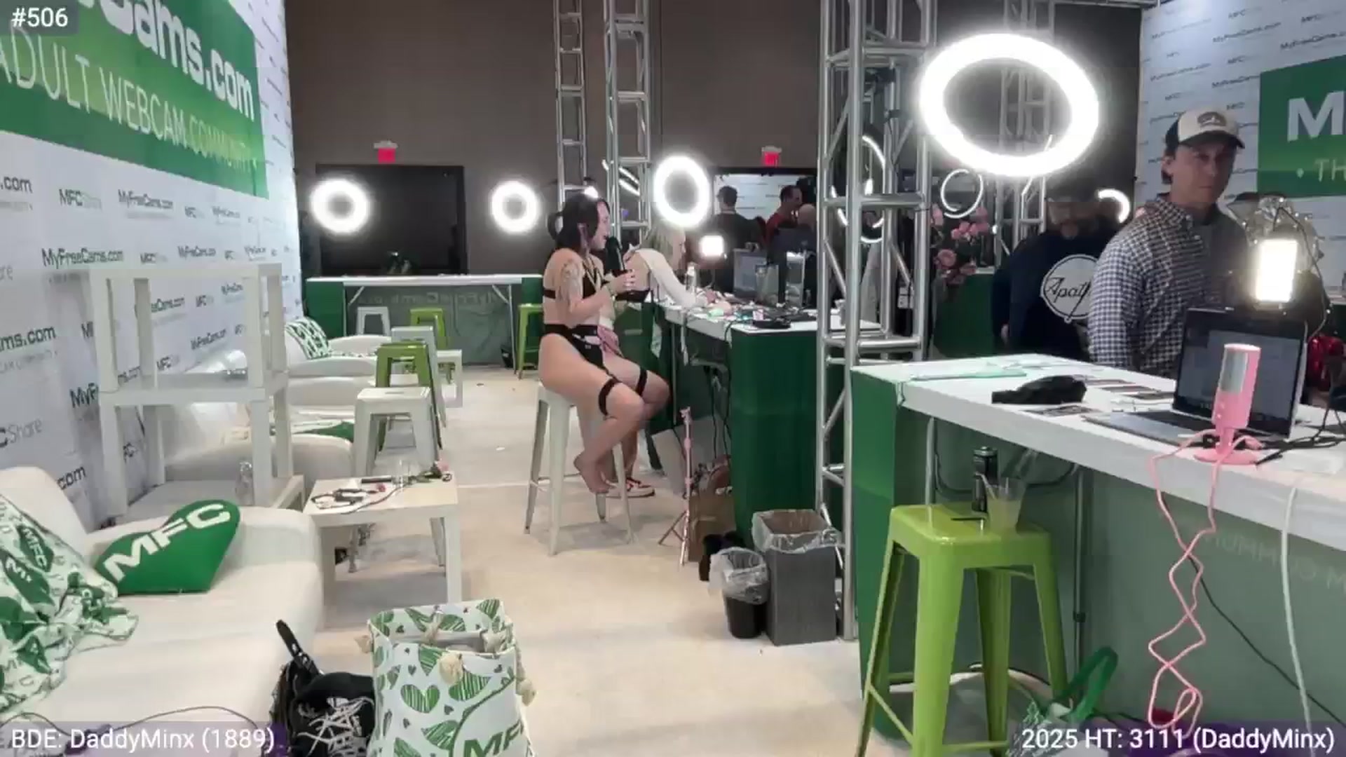 Gallery image thumbnail from EveeMinx's myfreecams stream on, 01/24/2025, 03:25 image 20 of 20