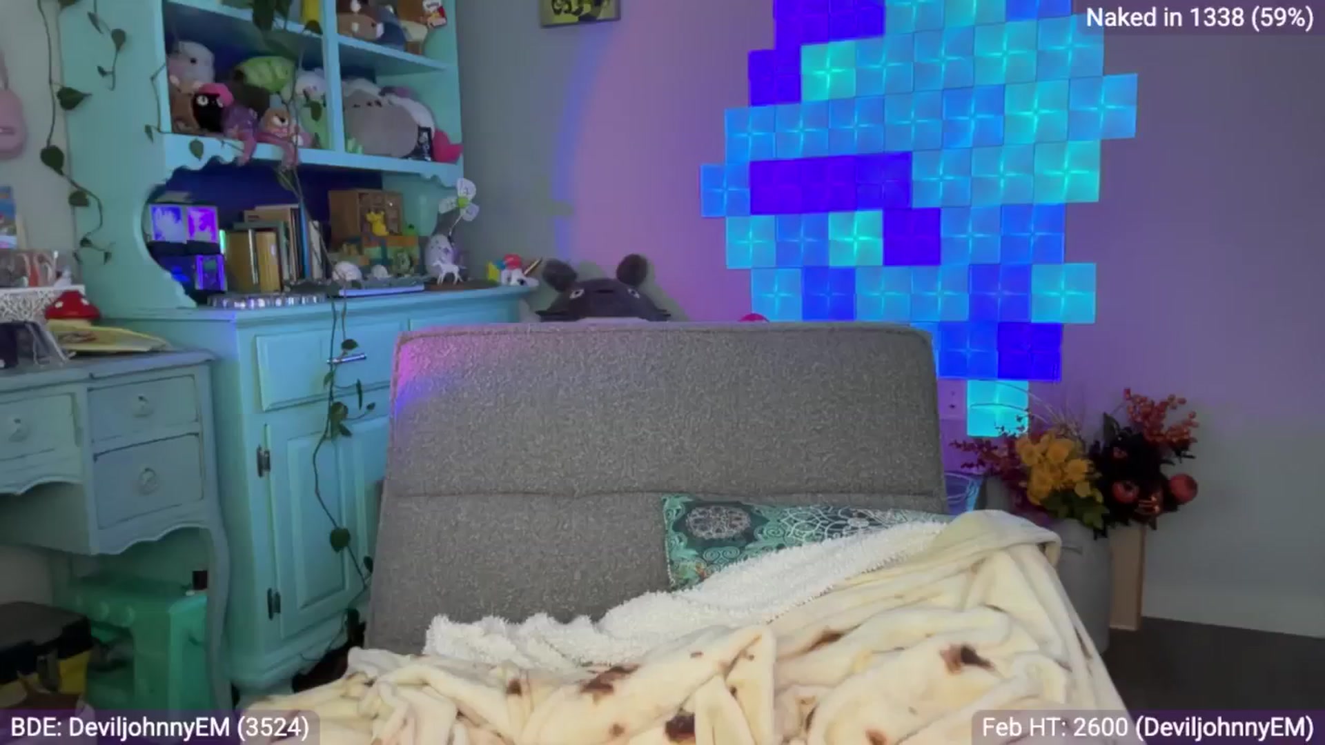Gallery image thumbnail from EveeMinx's myfreecams stream on, 02/19/2025, 07:23 image 17 of 20