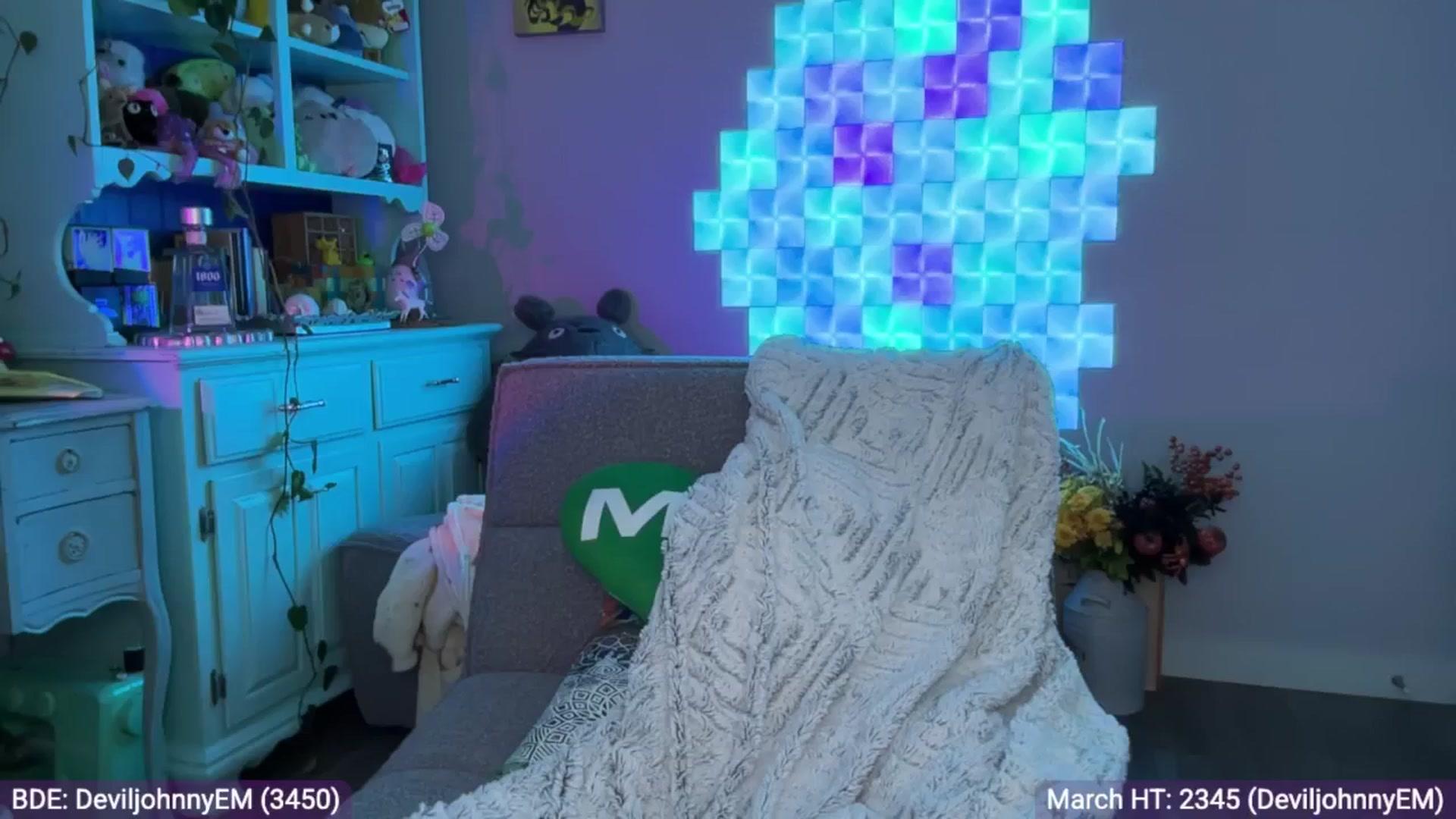 Gallery image thumbnail from EveeMinx's myfreecams stream on, 03/12/2025, 05:45 image 12 of 20