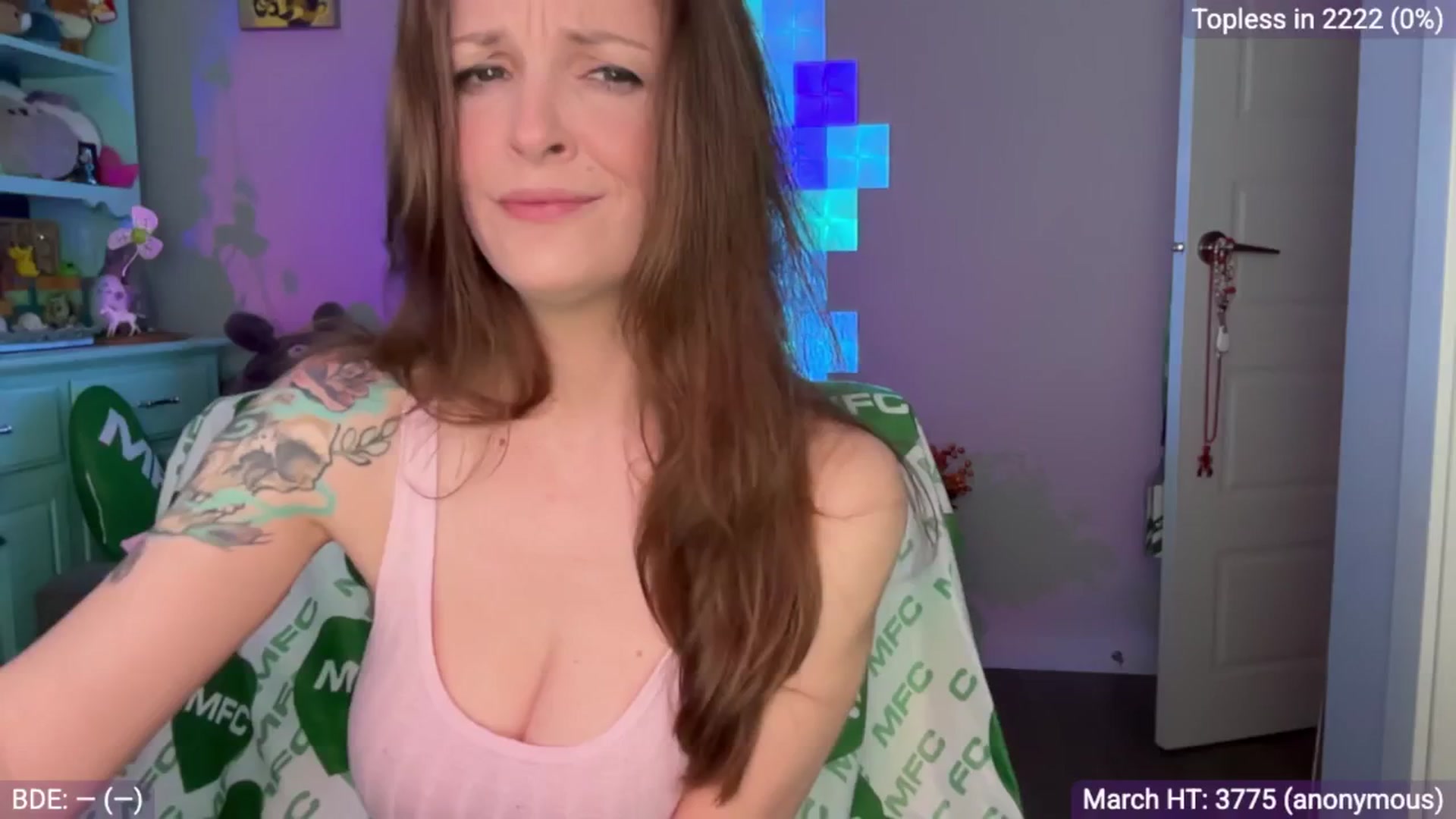 Gallery image thumbnail from EveeMinx's myfreecams stream on, 03/31/2025, 04:32 image 11 of 20
