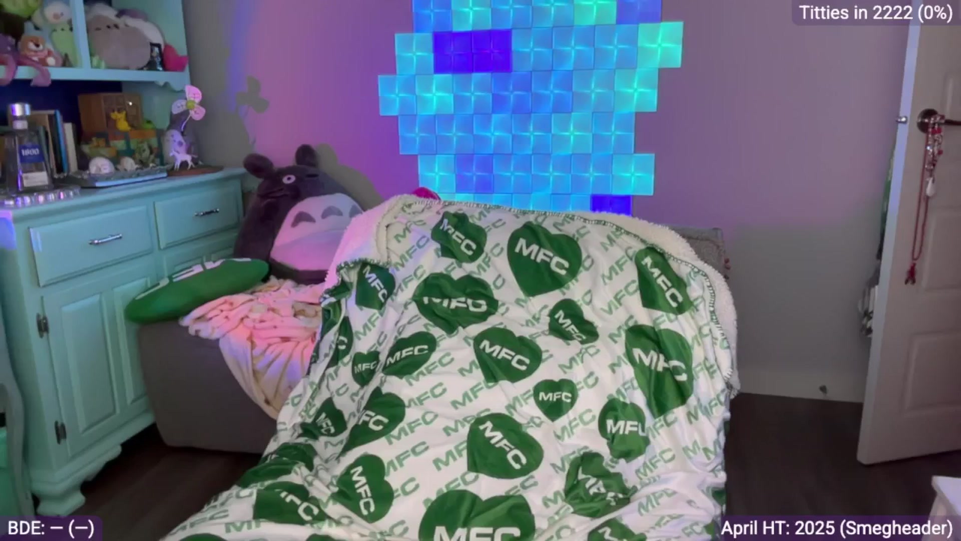 Gallery image thumbnail from EveeMinx's myfreecams stream on, 04/13/2025, 05:54 image 20 of 20