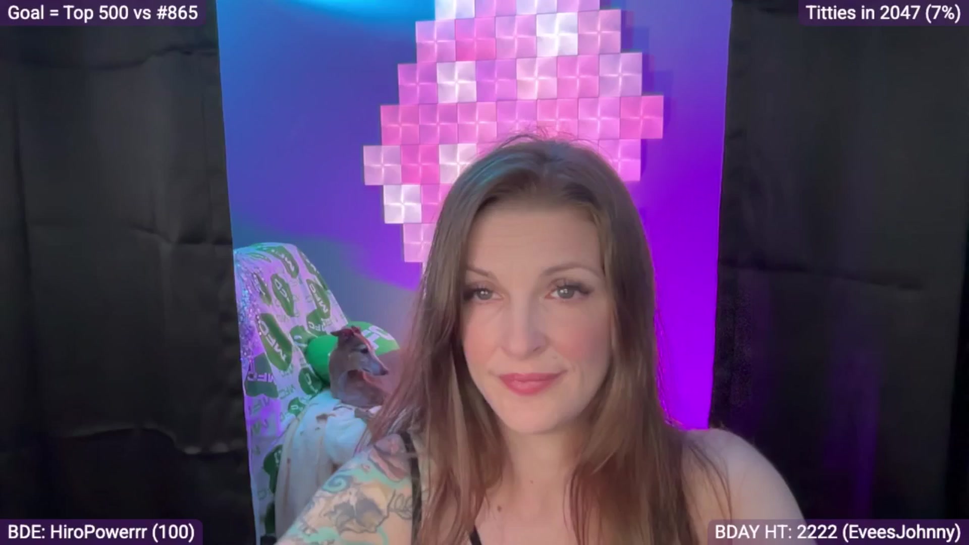 Gallery image thumbnail from EveeMinx's myfreecams stream on, 06/05/2025, 06:37 image 10 of 20
