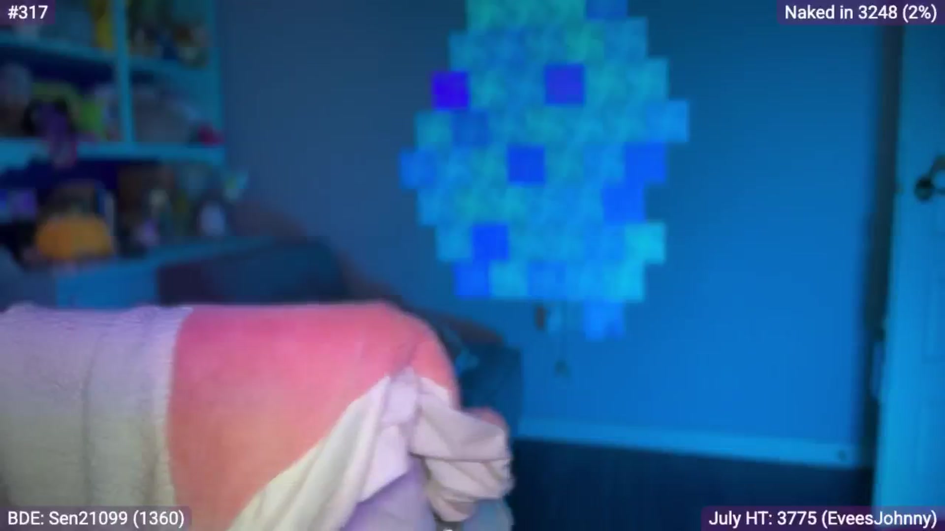 Gallery image thumbnail from EveeMinx's myfreecams stream on, 07/20/2025, 07:25 image 6 of 20