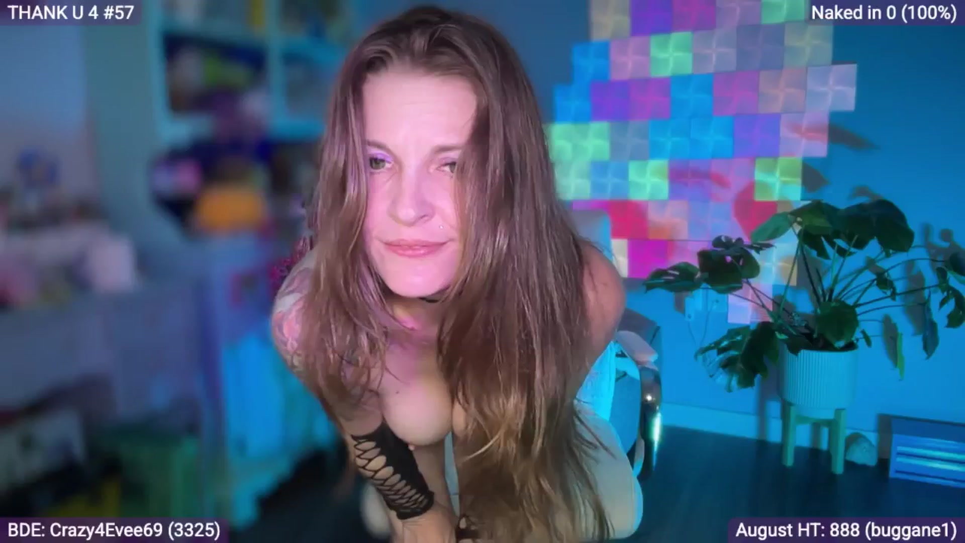 Gallery image thumbnail from EveeMinx's myfreecams stream on, 08/01/2025, 08:58 image 14 of 20