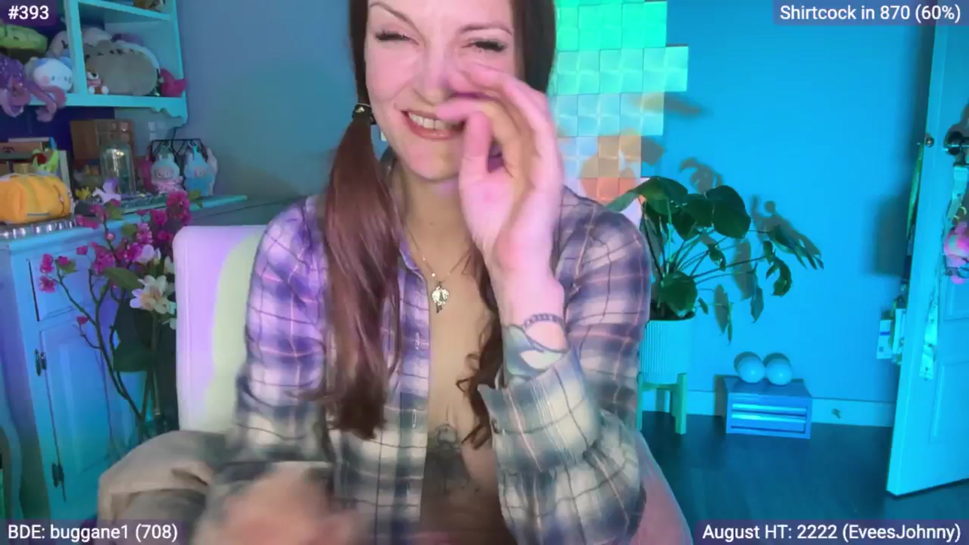 Gallery image thumbnail from EveeMinx's myfreecams stream on, 08/07/2025, 08:27 image 11 of 20