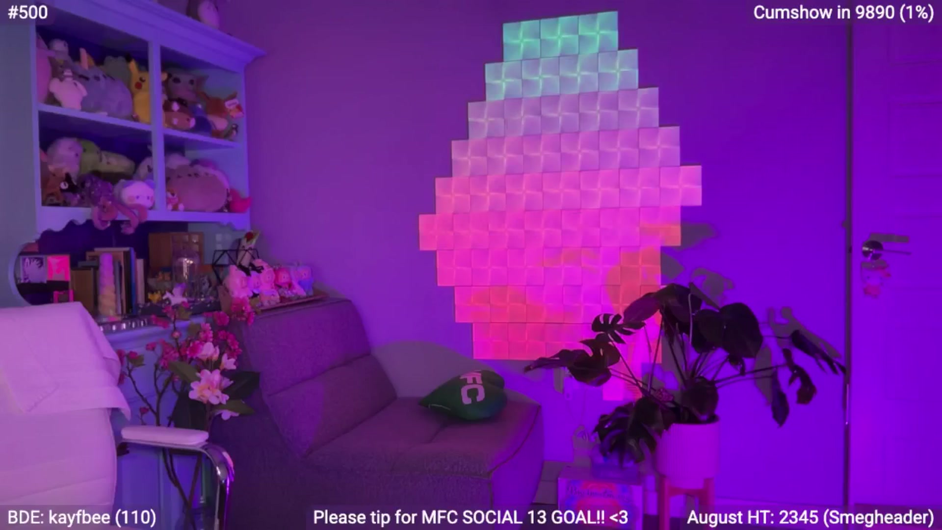 Gallery image thumbnail from EveeMinx's myfreecams stream on, 08/12/2025, 06:18 image 16 of 20