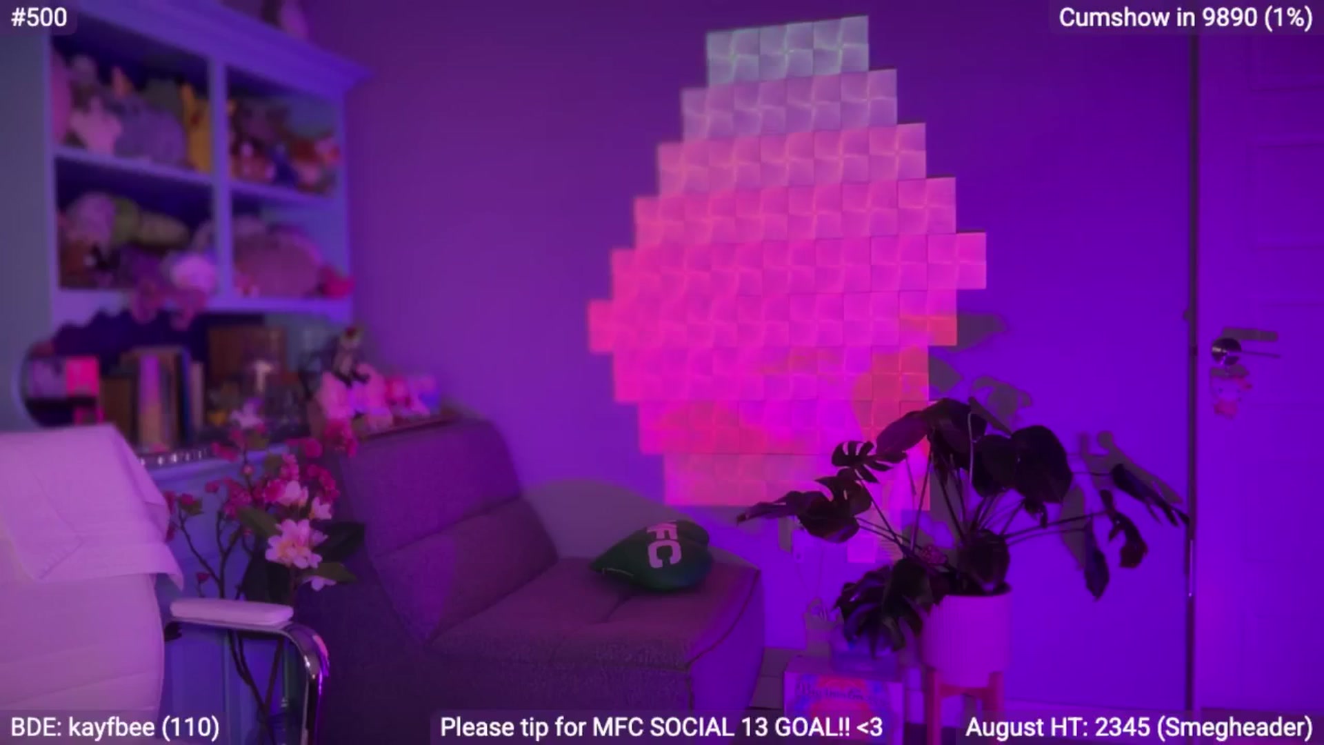 Gallery image thumbnail from EveeMinx's myfreecams stream on, 08/12/2025, 06:18 image 12 of 20