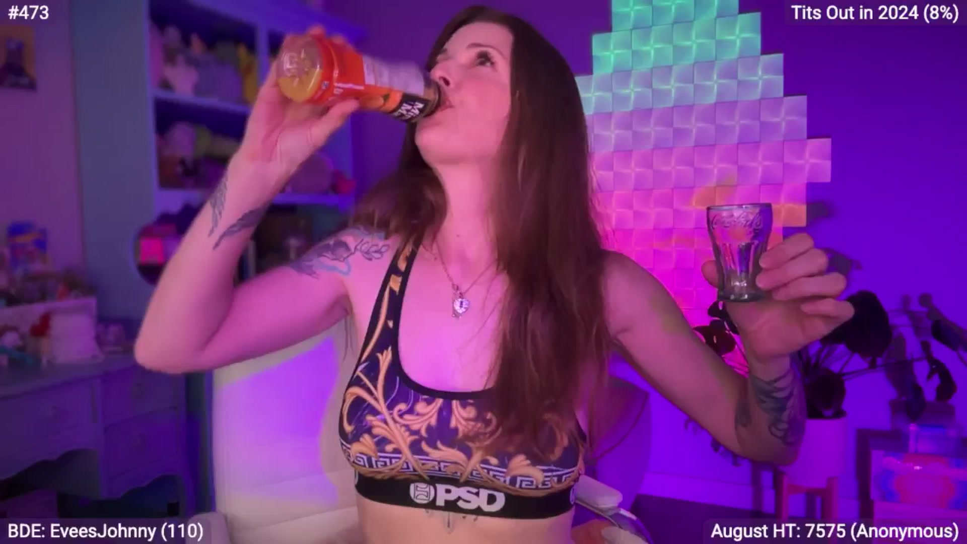 Gallery image thumbnail from EveeMinx's myfreecams stream on, 08/18/2025, 10:07 image 6 of 20
