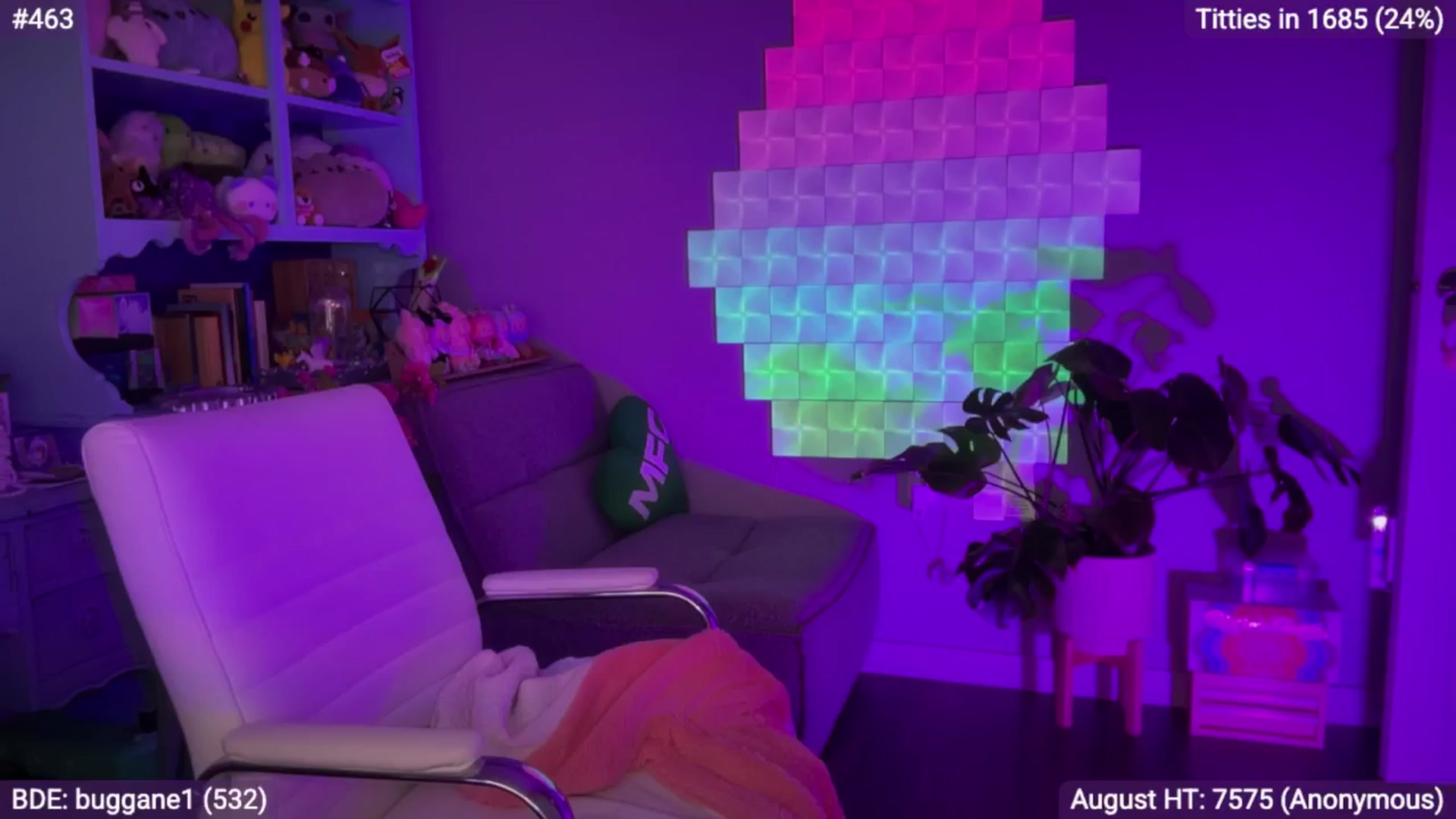 Gallery image thumbnail from EveeMinx's myfreecams stream on, 08/19/2025, 06:49 image 8 of 20