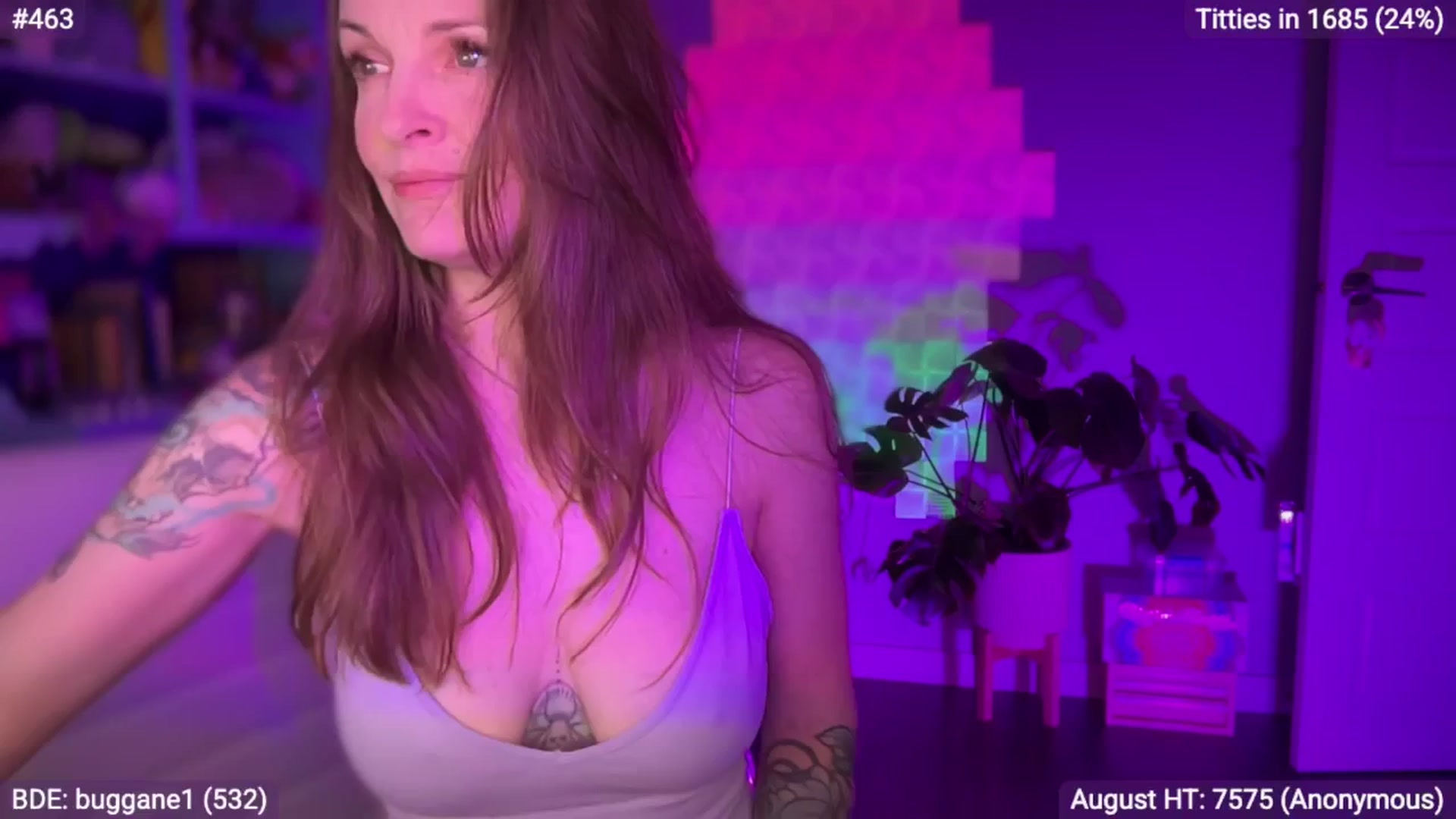 Gallery image thumbnail from EveeMinx's myfreecams stream on, 08/19/2025, 06:49 image 18 of 20