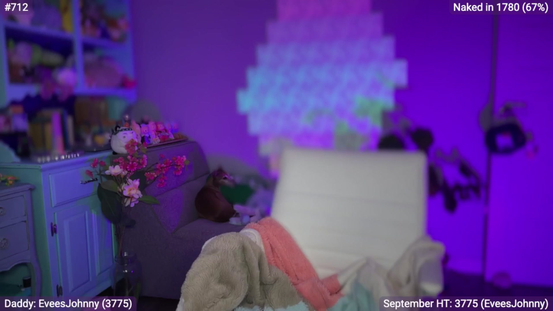 Gallery image thumbnail from EveeMinx's myfreecams stream on, 09/17/2025, 05:26 image 11 of 20