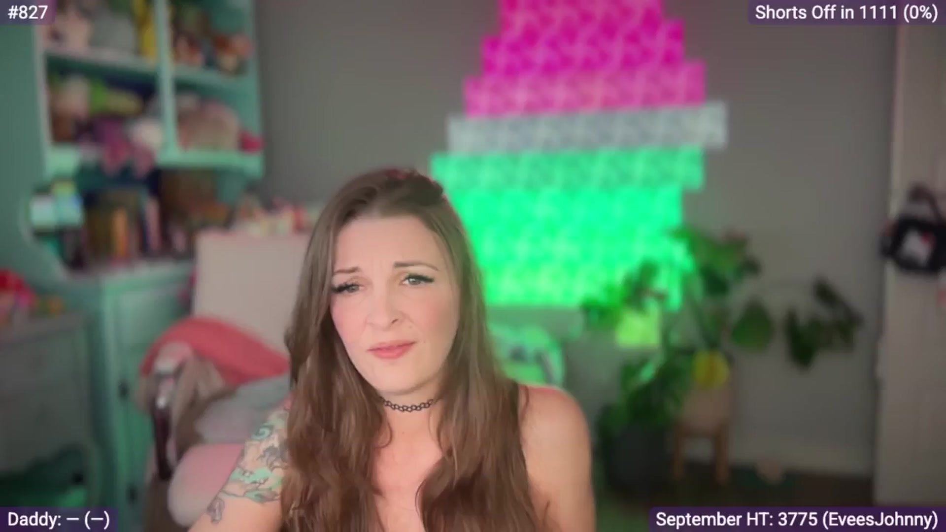 Gallery image thumbnail from EveeMinx's myfreecams stream on, 09/29/2025, 06:32 image 1 of 20