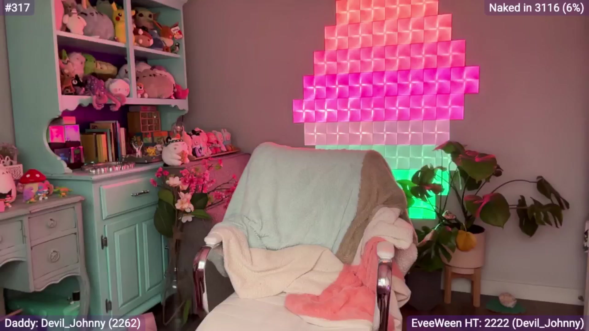 Gallery image thumbnail from EveeMinx's myfreecams stream on, 10/02/2025, 24:55 image 8 of 20